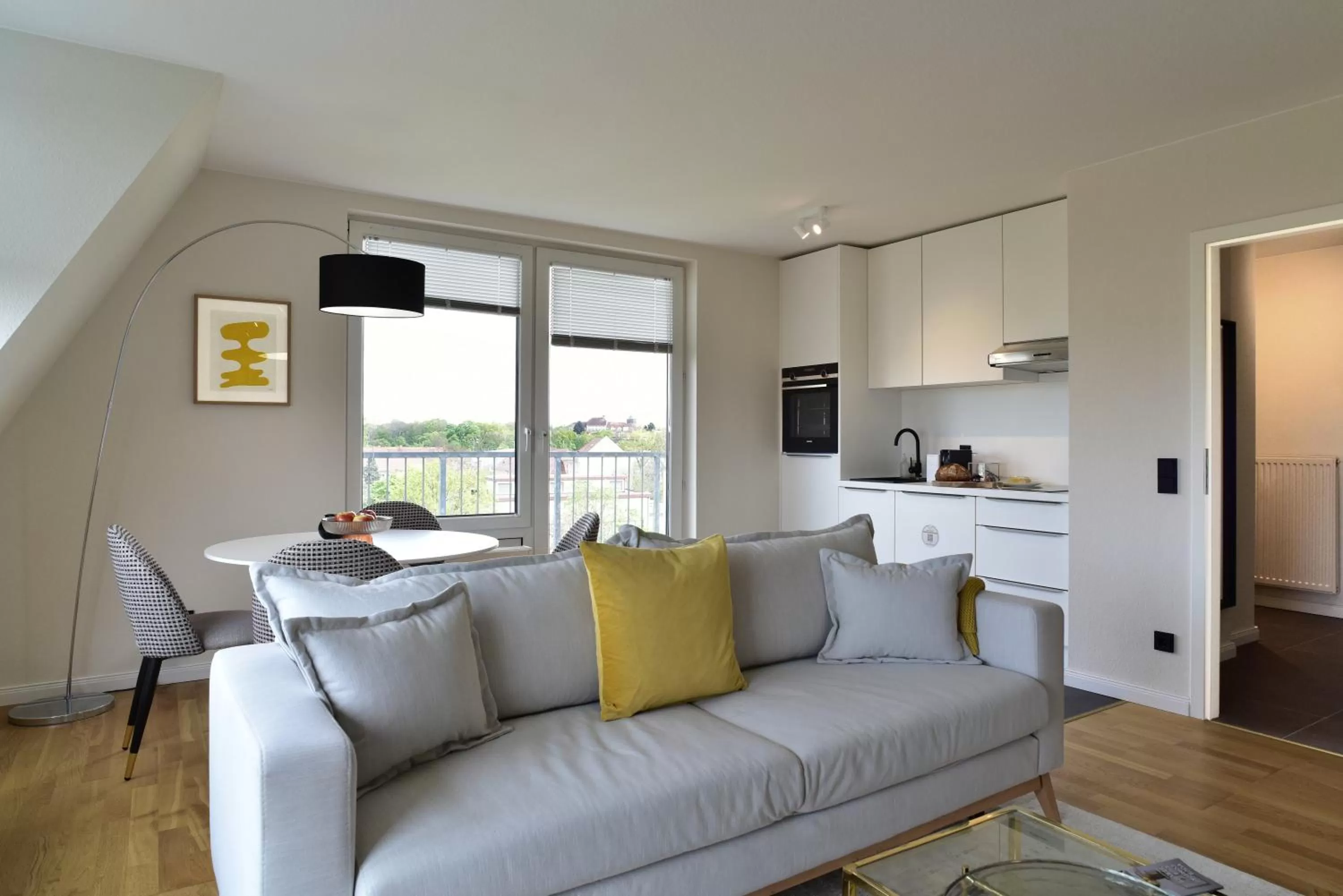 Kitchen or kitchenette in SAXX Apartments Leipzig