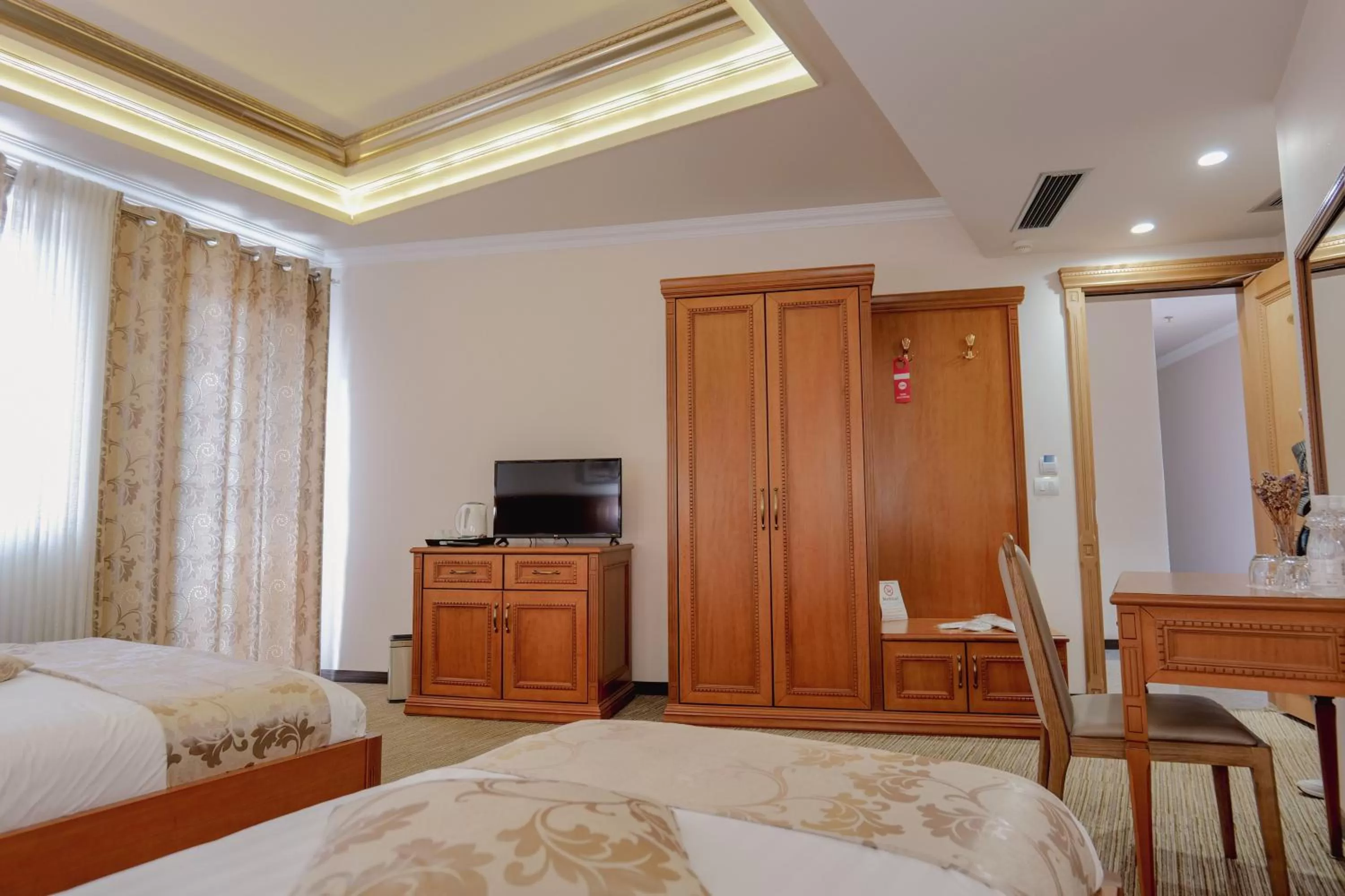 TV and multimedia, Bed in Hotel Boka