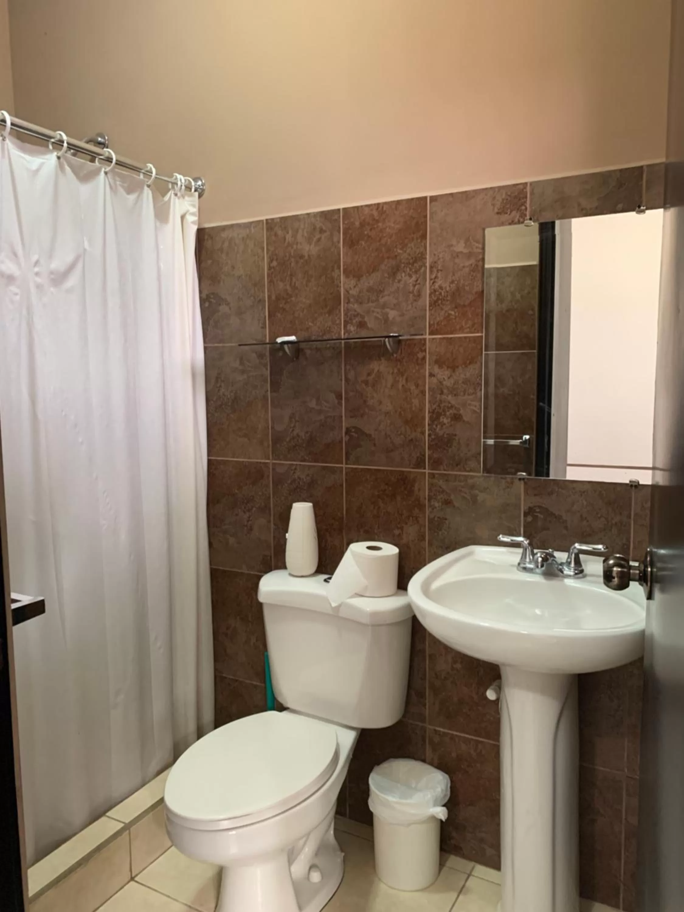 Shower, Bathroom in Casa Sur