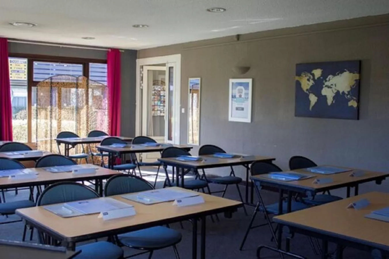 Meeting/conference room in Kyriad Tarbes Odos