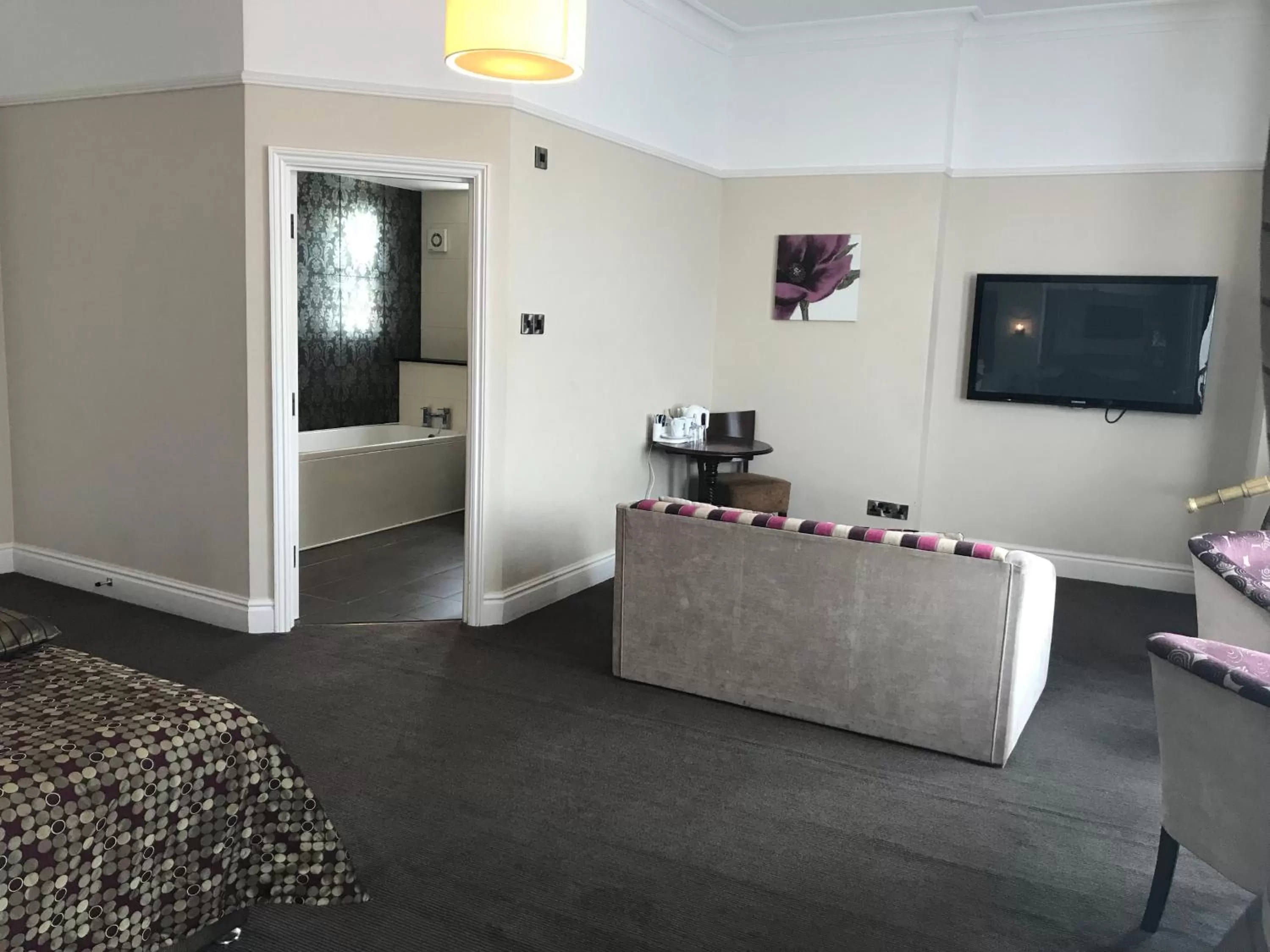 Bathroom in Best Western Hotel Hatfield