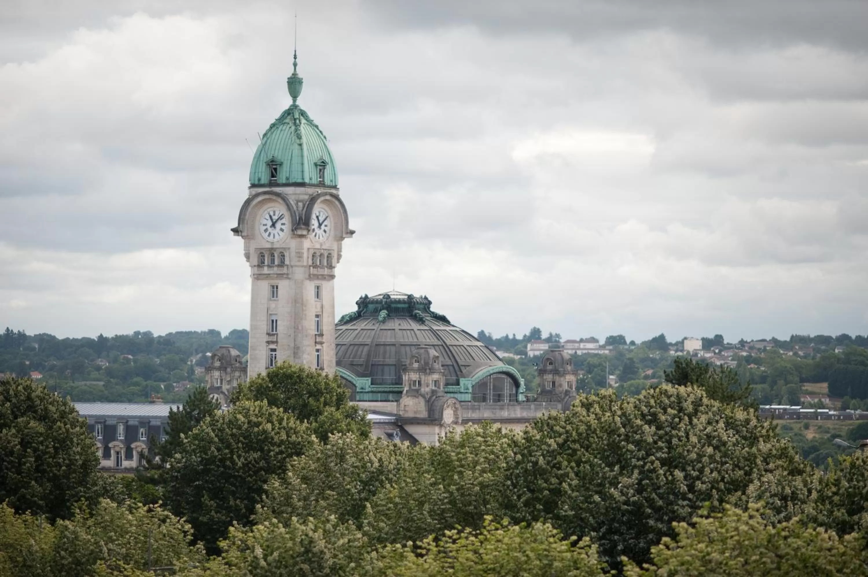Nearby landmark in Campanile Limoges Centre - Gare