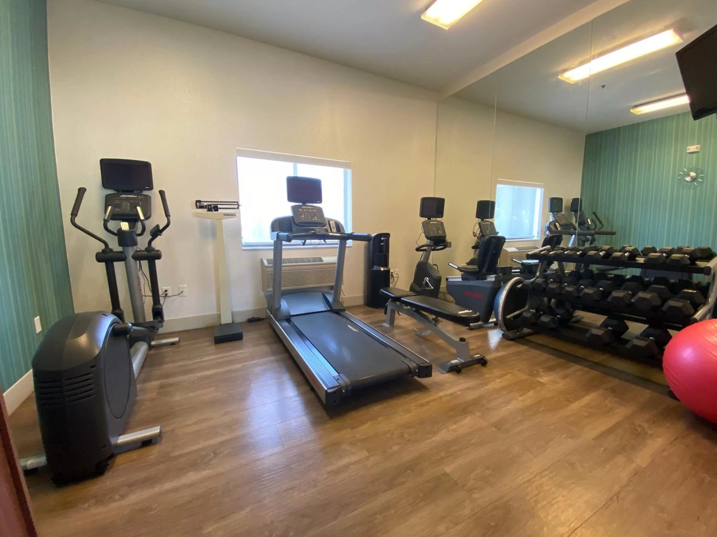 Fitness centre/facilities in Holiday Inn Express Park City by IHG