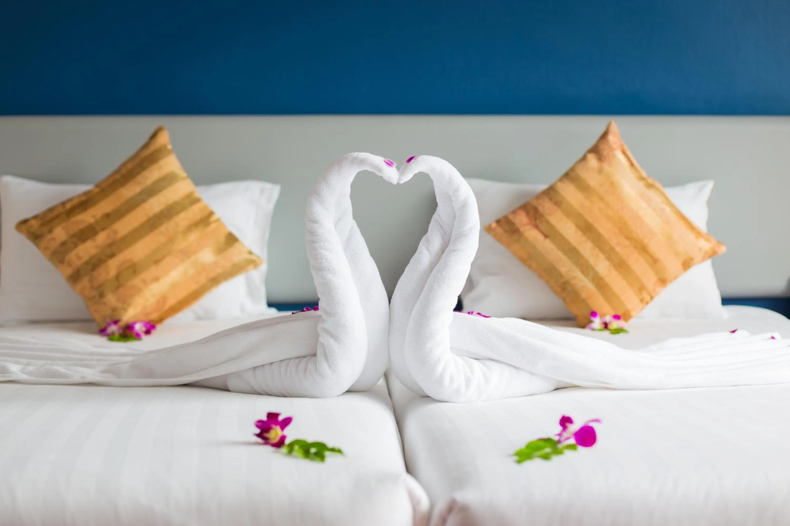 Bed in ON Hotel Phuket - SHA