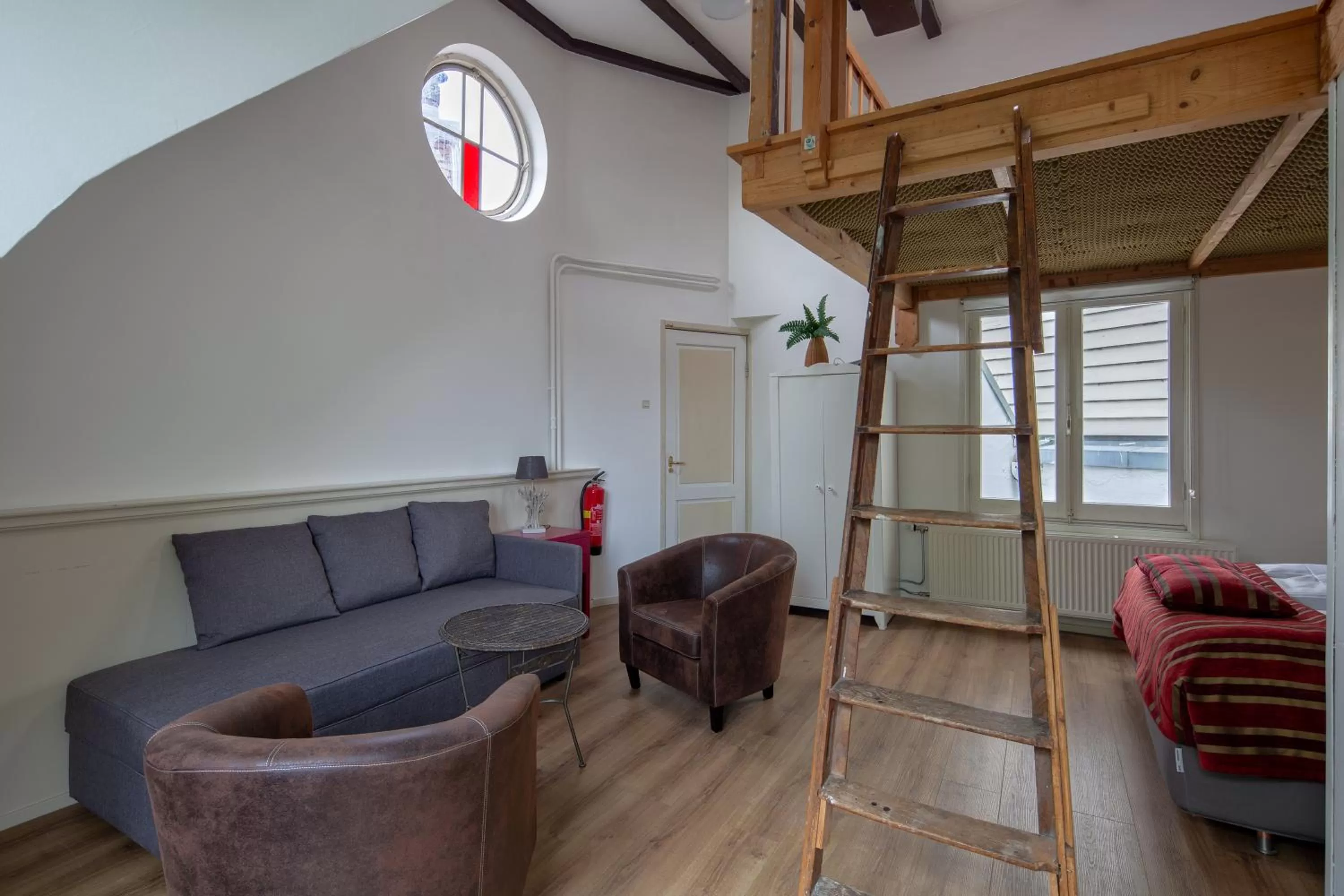 Seating area in Amsterdam House Hotel