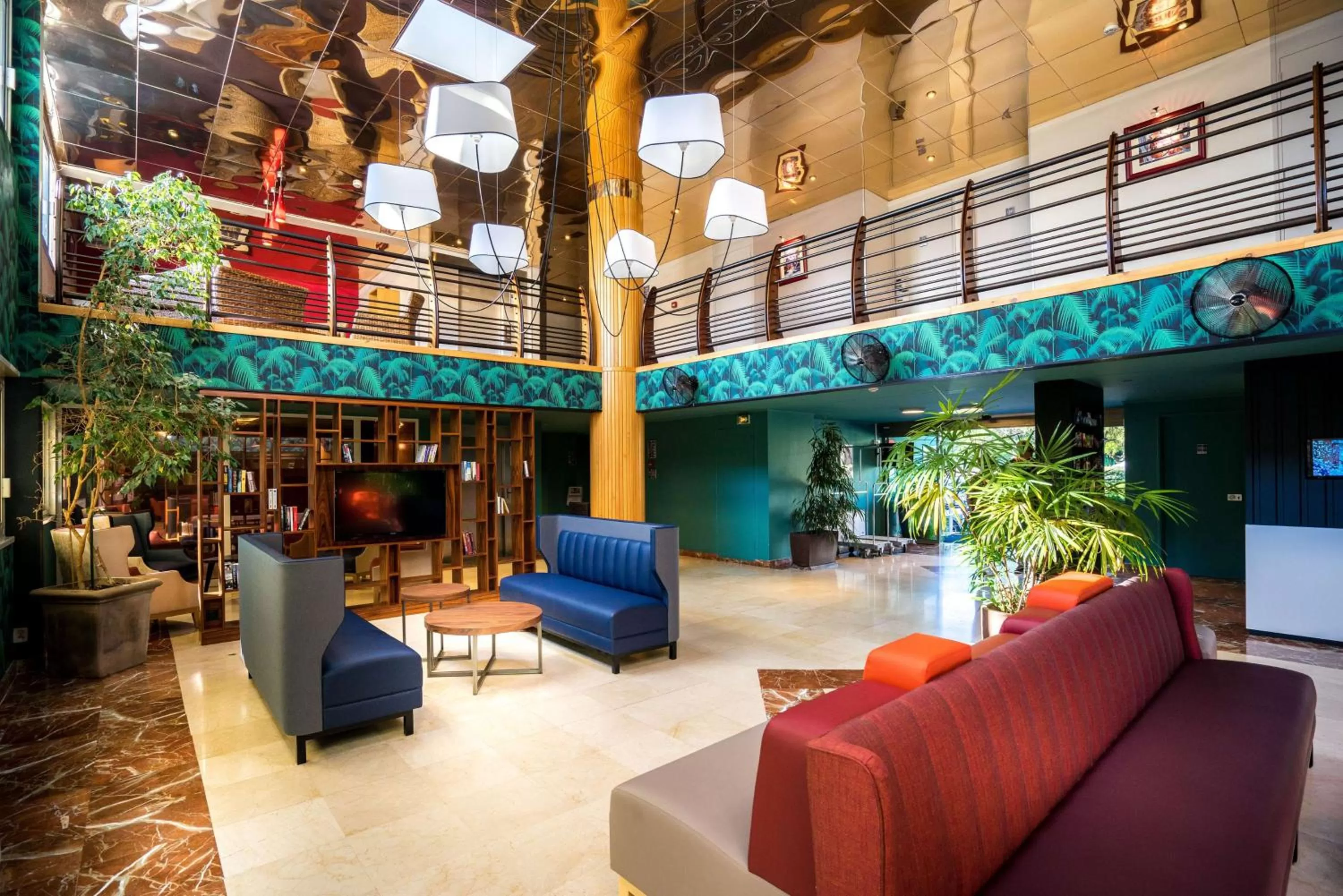 Lobby or reception in Best Western Plus La Marina