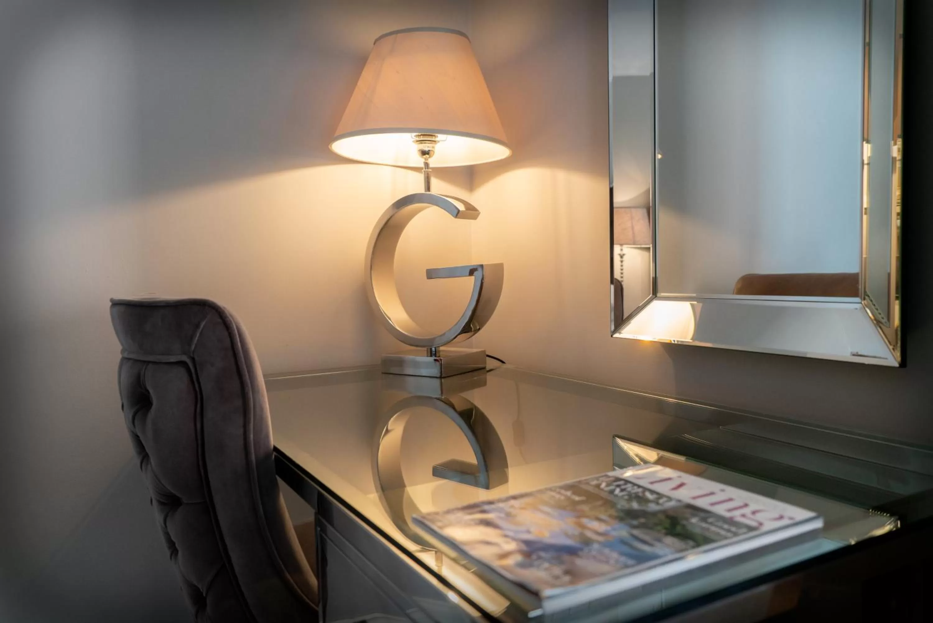 Day in Grantham Arms