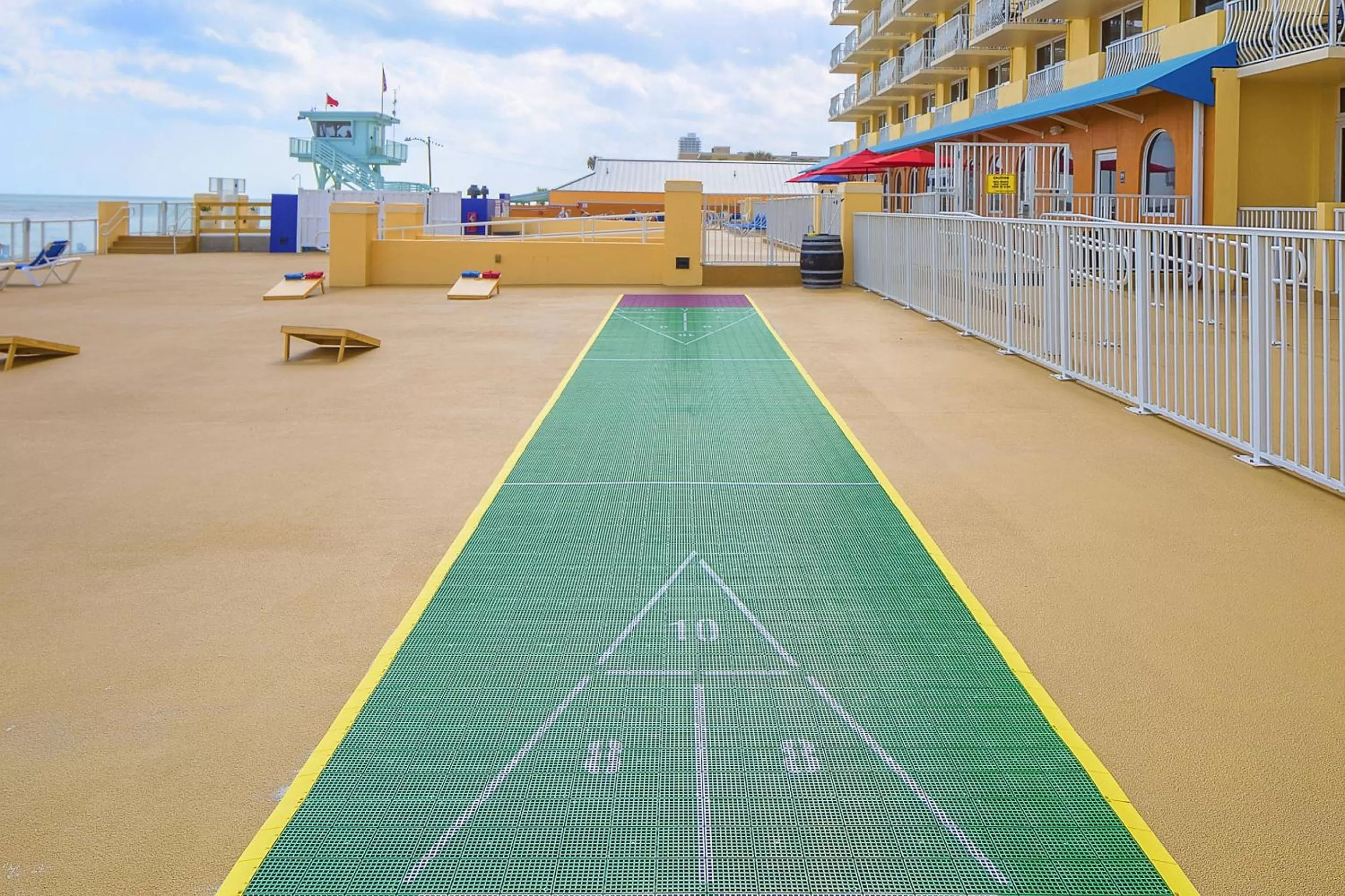 Entertainment in Bluegreen Vacations Casa Del Mar