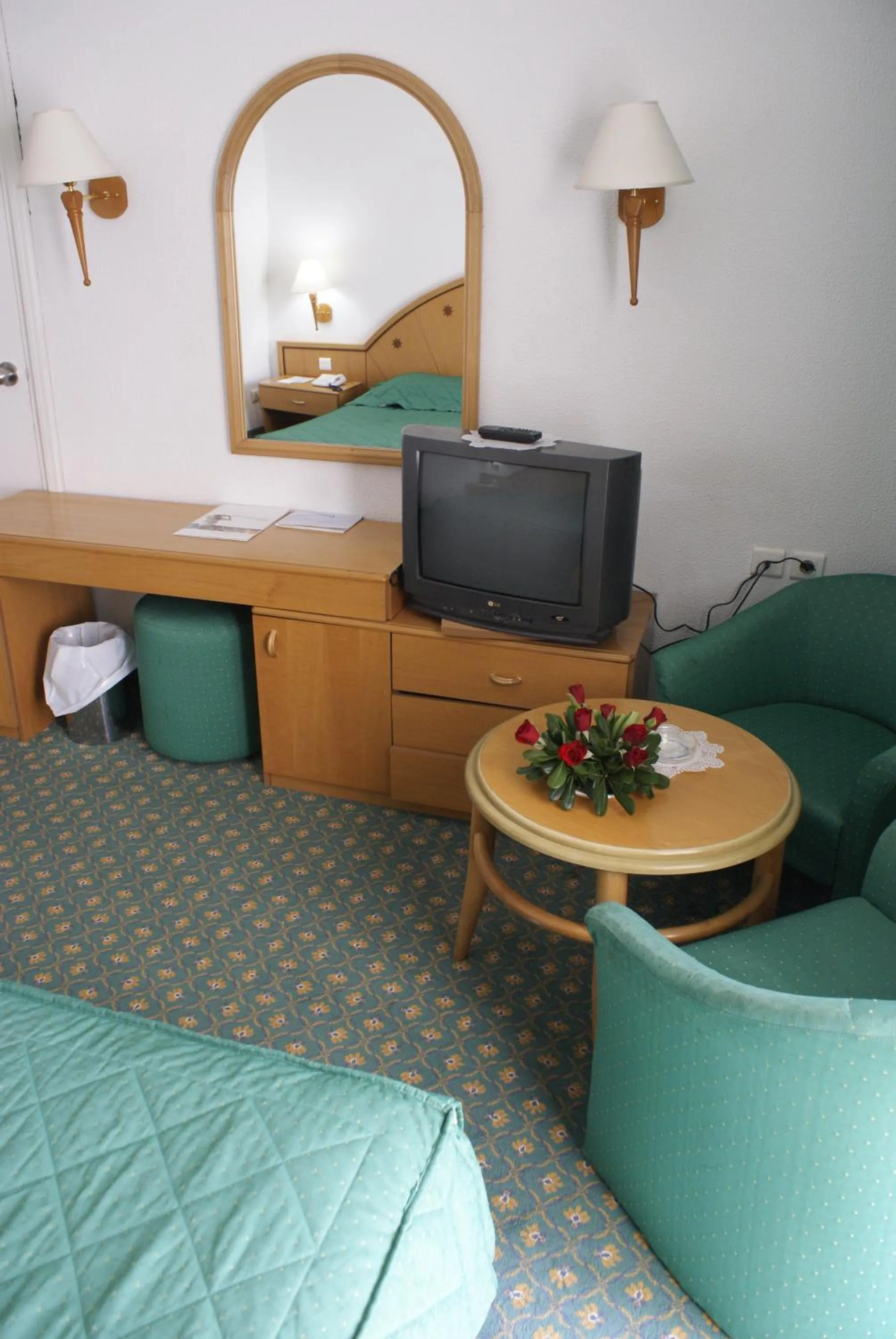 Bedroom, Bed in El Mouradi Hammamet