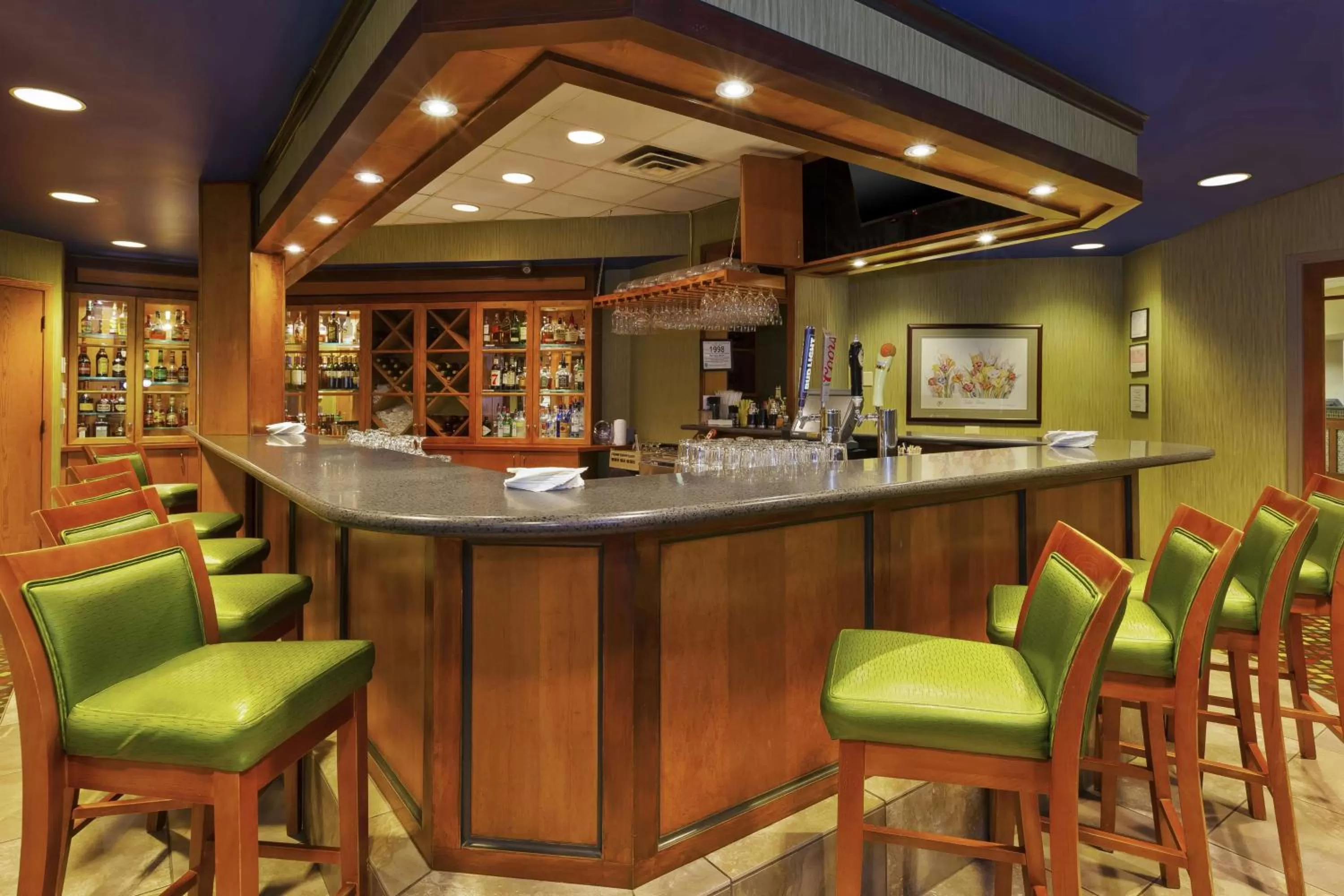 Lounge or bar in DoubleTree by Hilton Holland