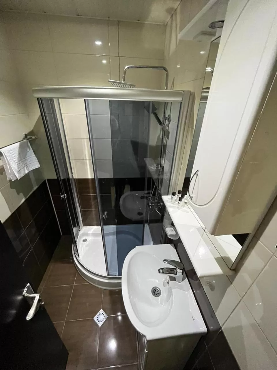 Shower, Bathroom in Aparthotel Holiday Lux Batumi