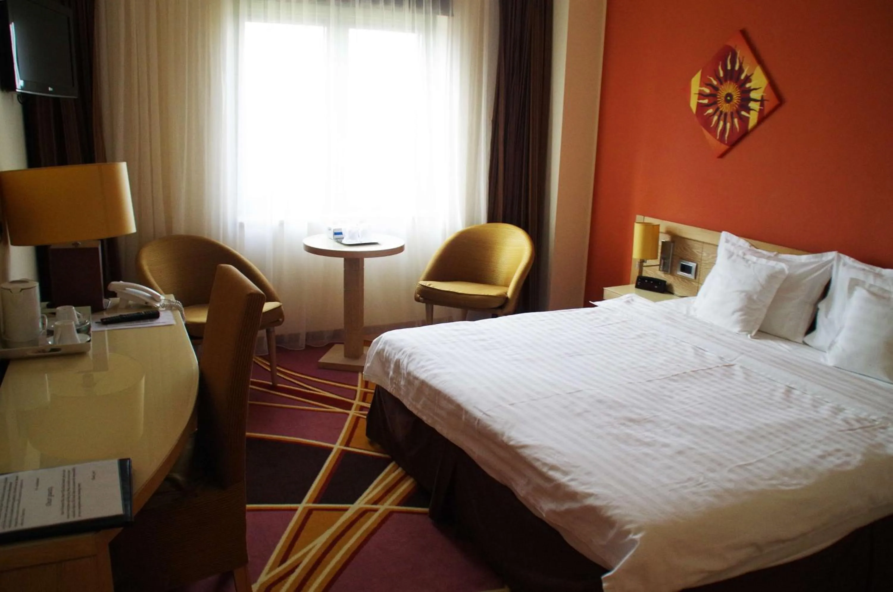 Photo of the whole room, Bed in Mari Vila Hotel