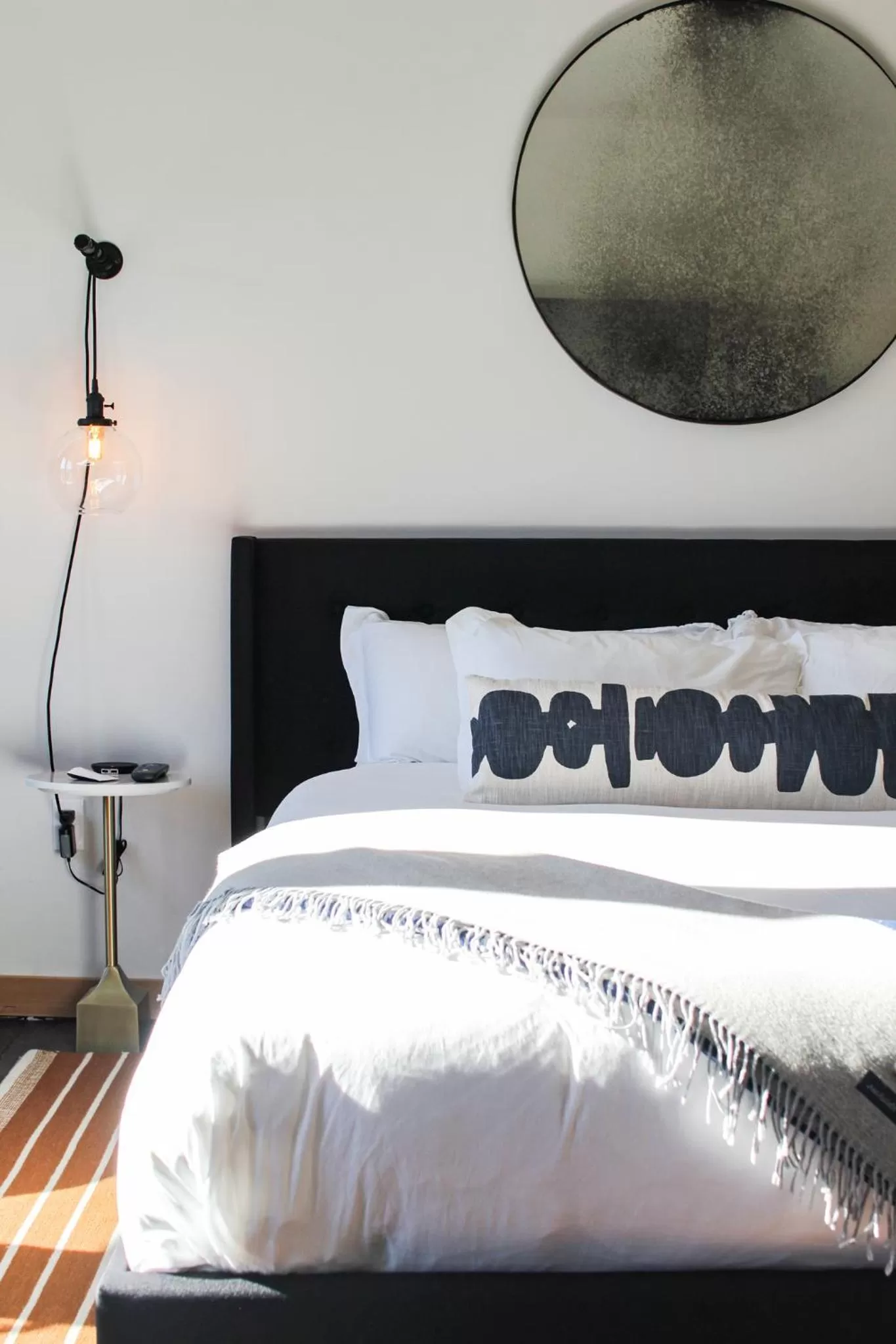 Bed in Bowline Hotel