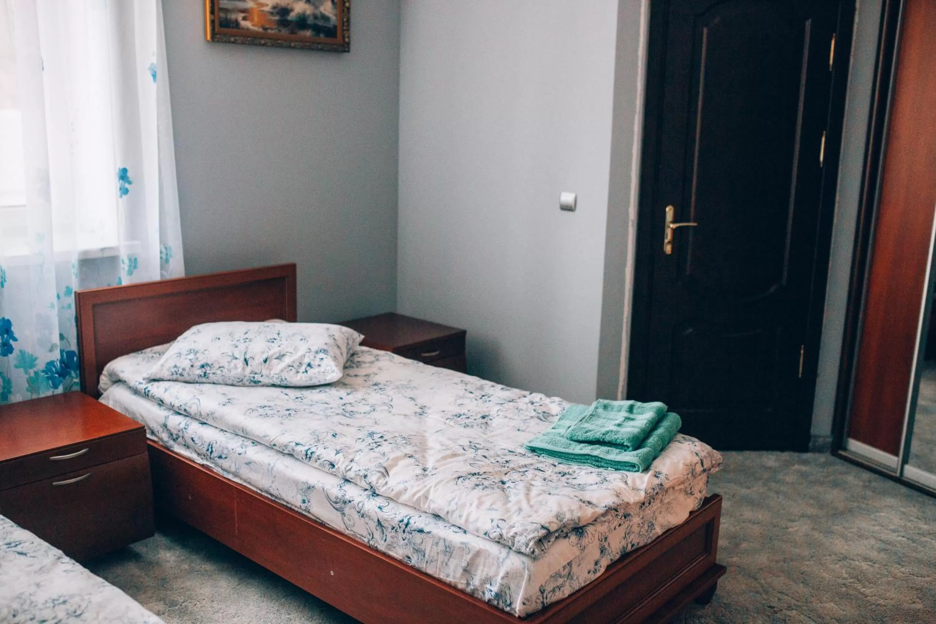 Property building, Bed in Fermerska Hata