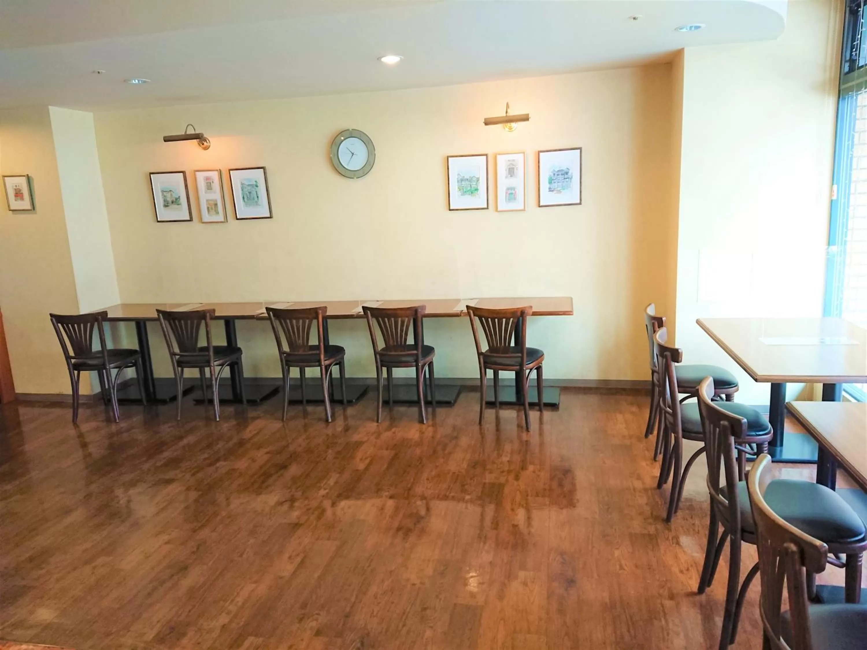 Lobby or reception in Smile Hotel Kobe Motomachi