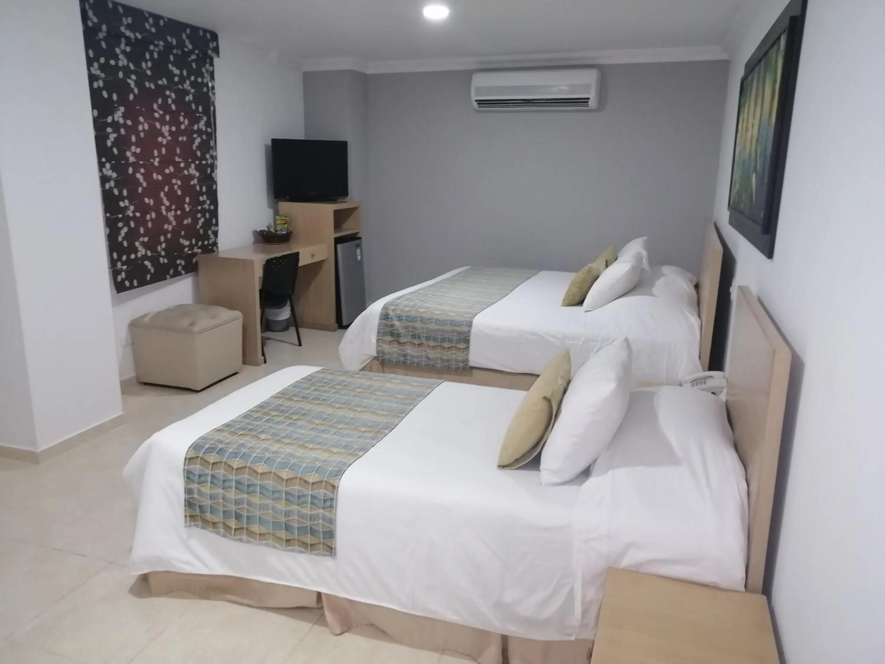 Bedroom, Bed in Hotel Buena Vista Express