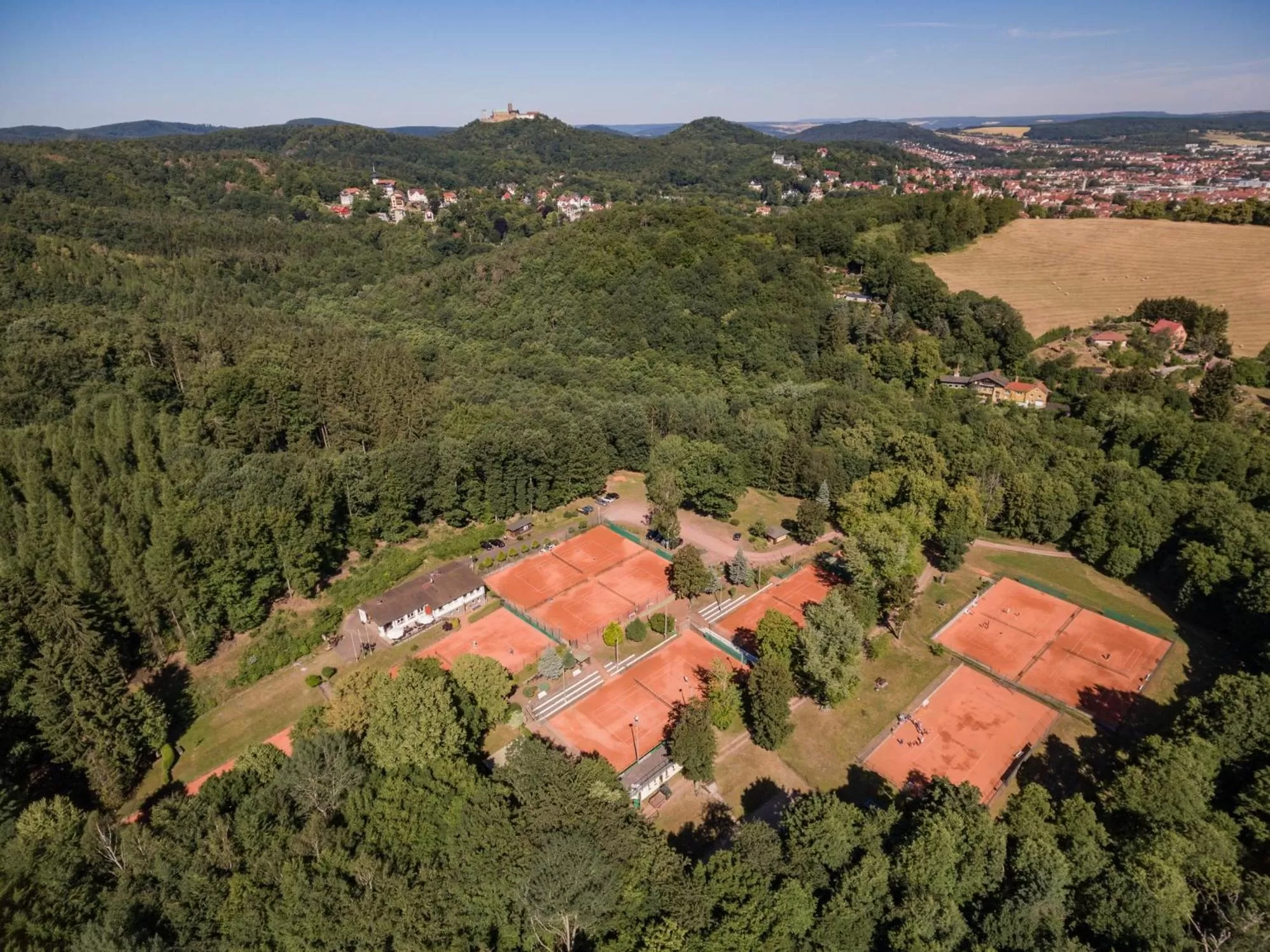 Tennis court in Suites MITTE - Aparthotel