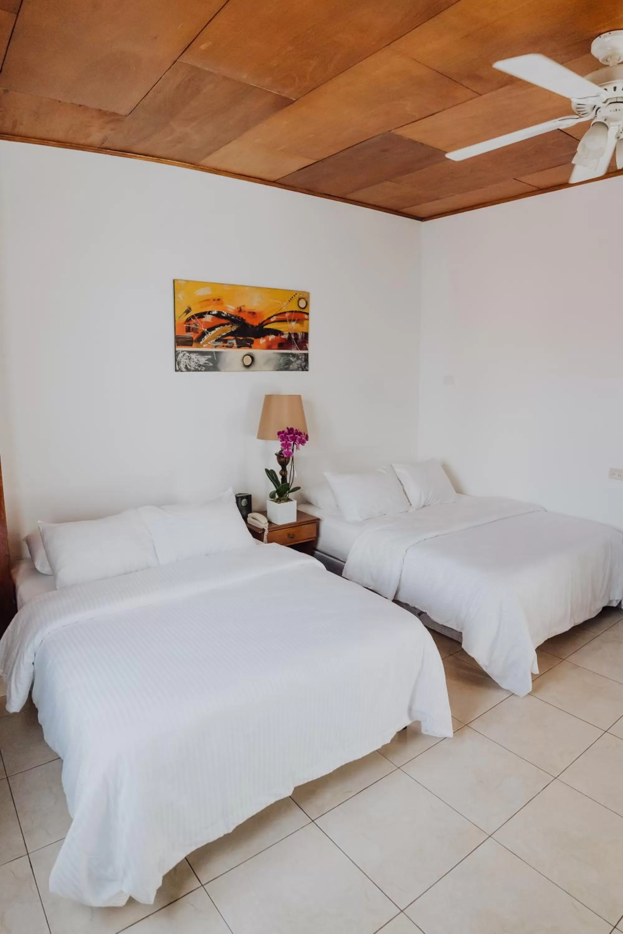 Bed in Hotel Dunn Inn