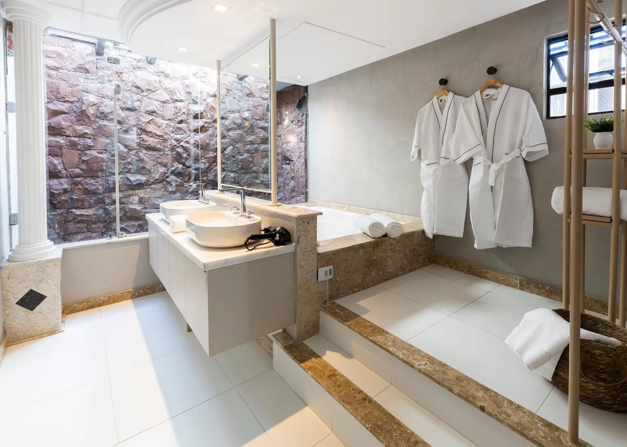 Suite with Spa Bath in HM Hotel