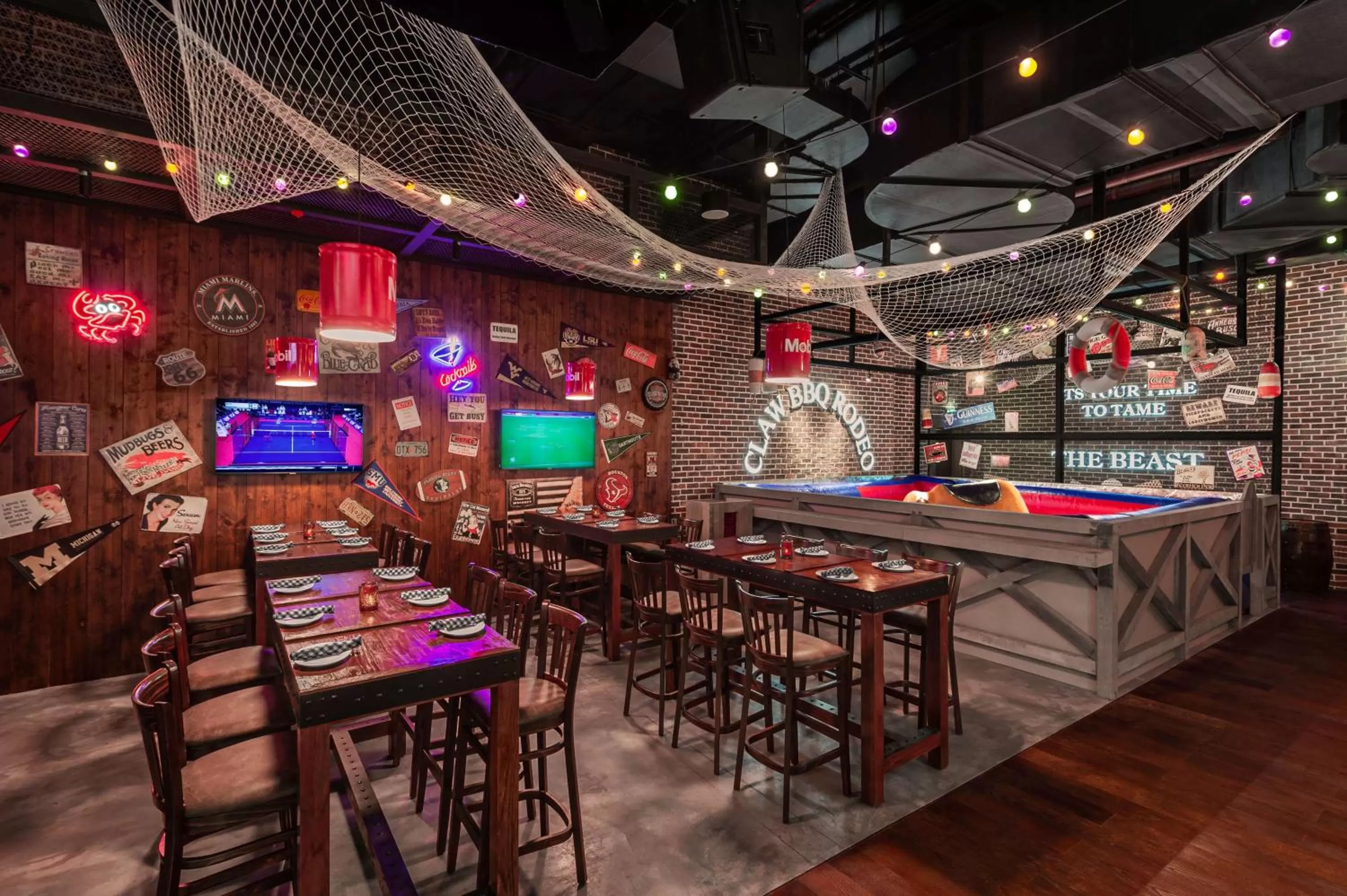 Restaurant/places to eat in Hampton by Hilton Marjan Island