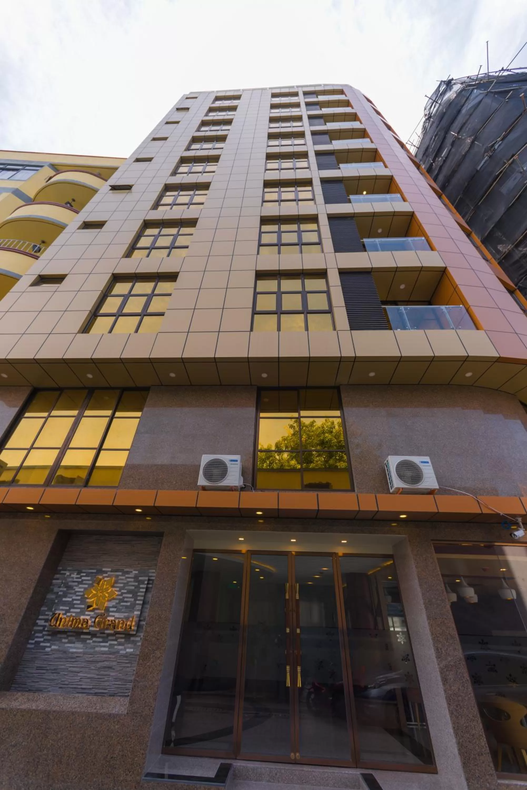 Property building in Unima Grand