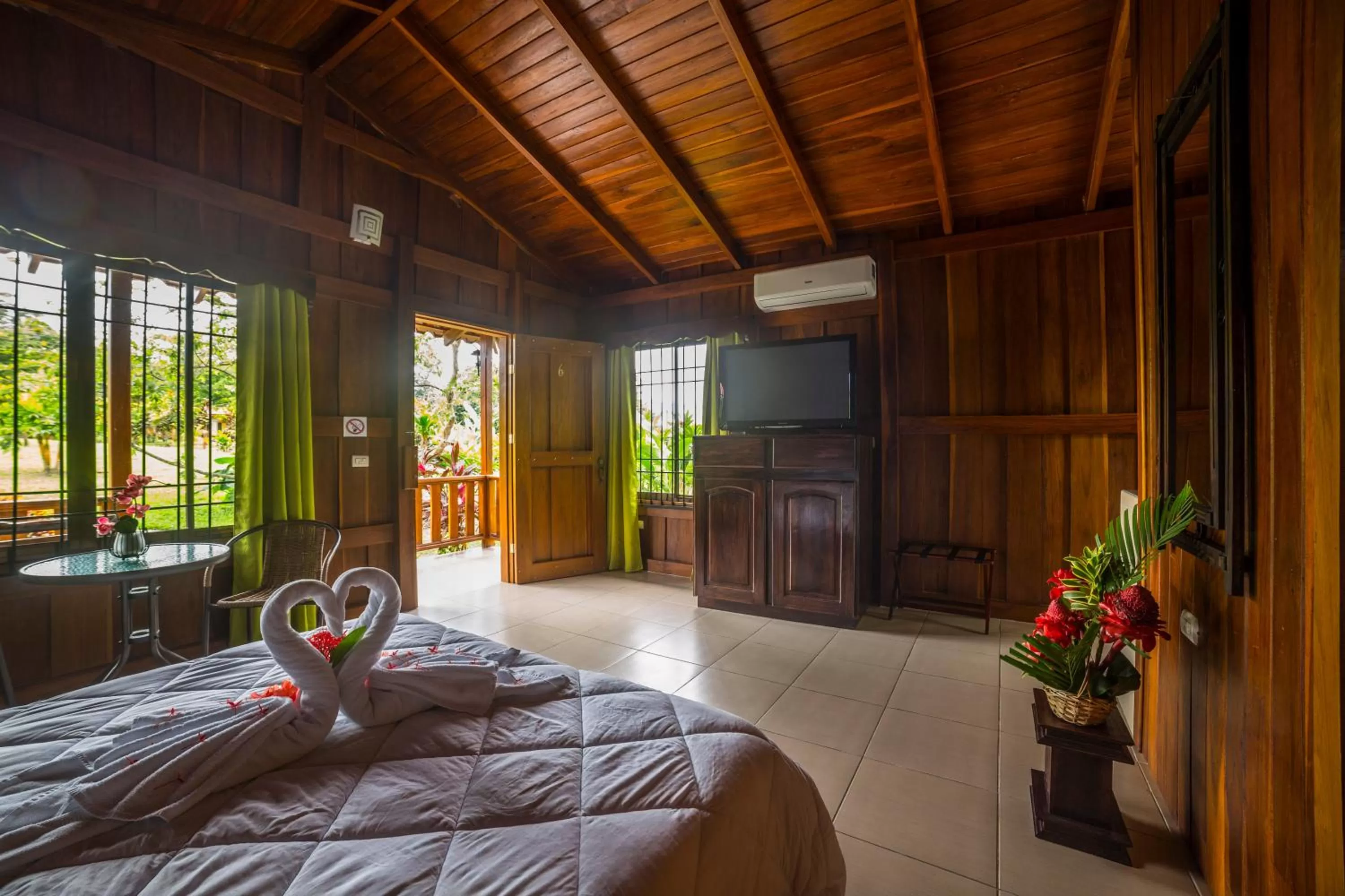 Bedroom, Bed in Hotel Rancho Cerro Azul
