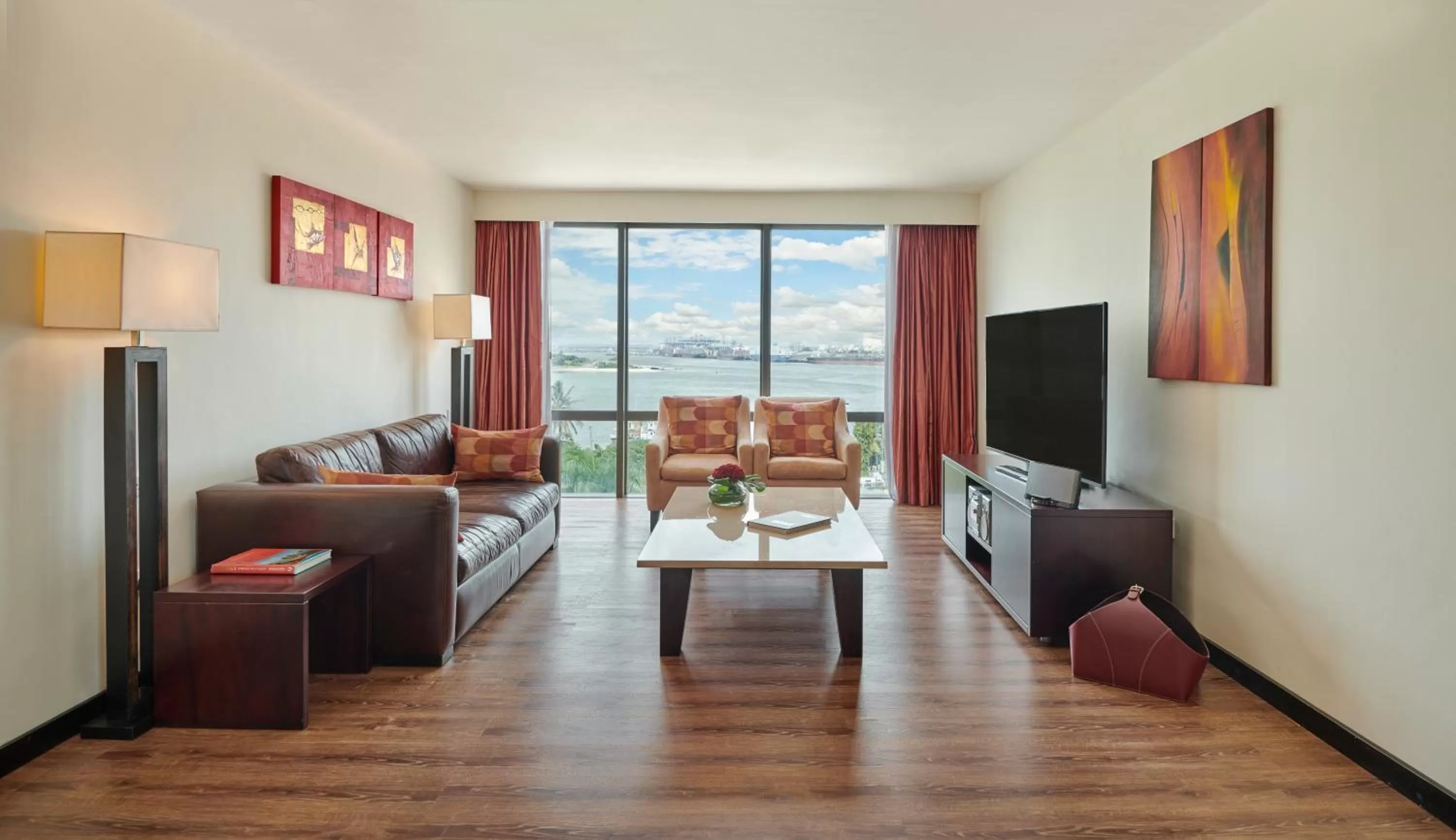 Executive Suite in Hyatt Regency Dar es Salaam, The Kilimanjaro