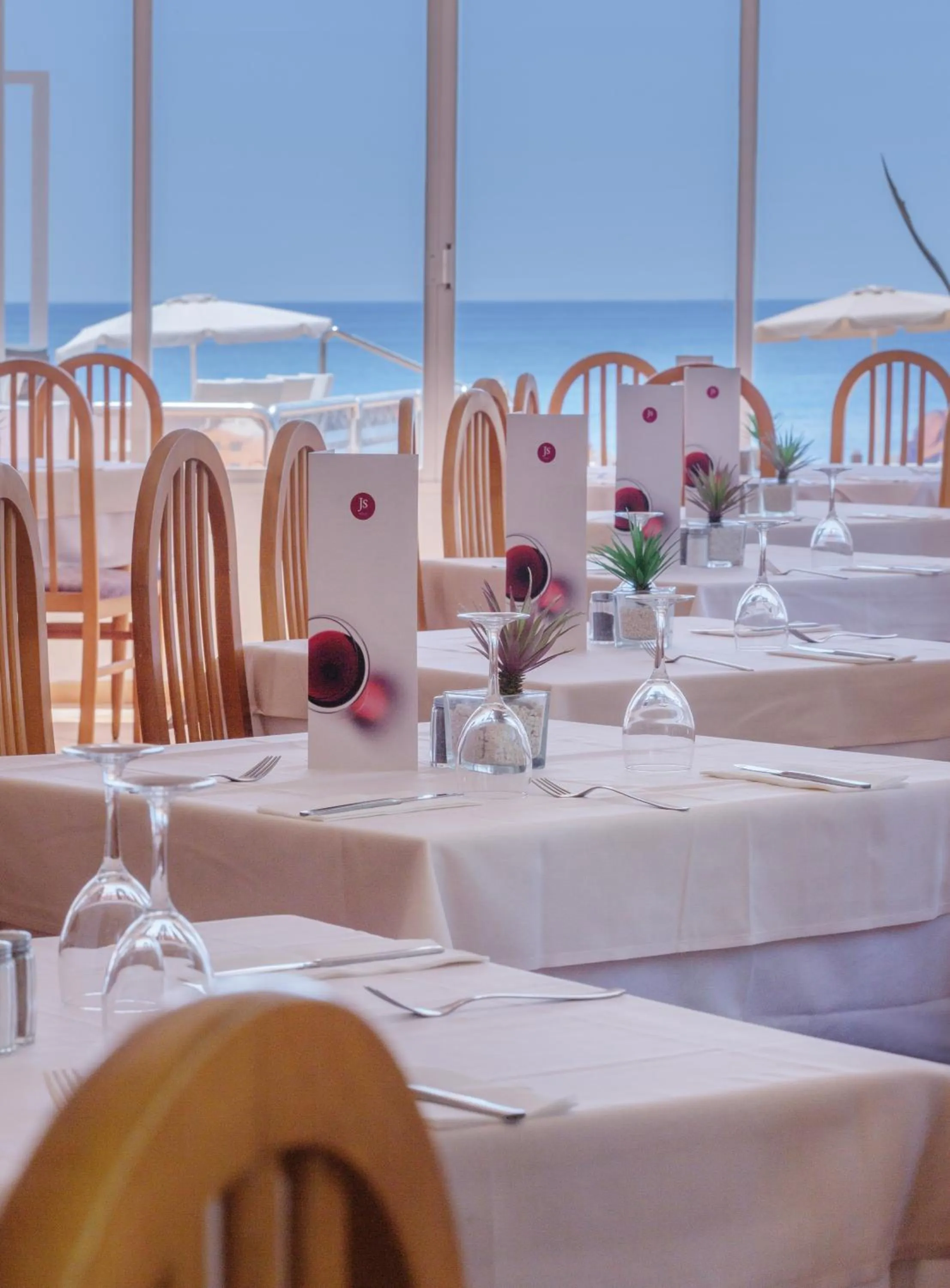 Restaurant/places to eat in JS Cape Colom - Adults Only