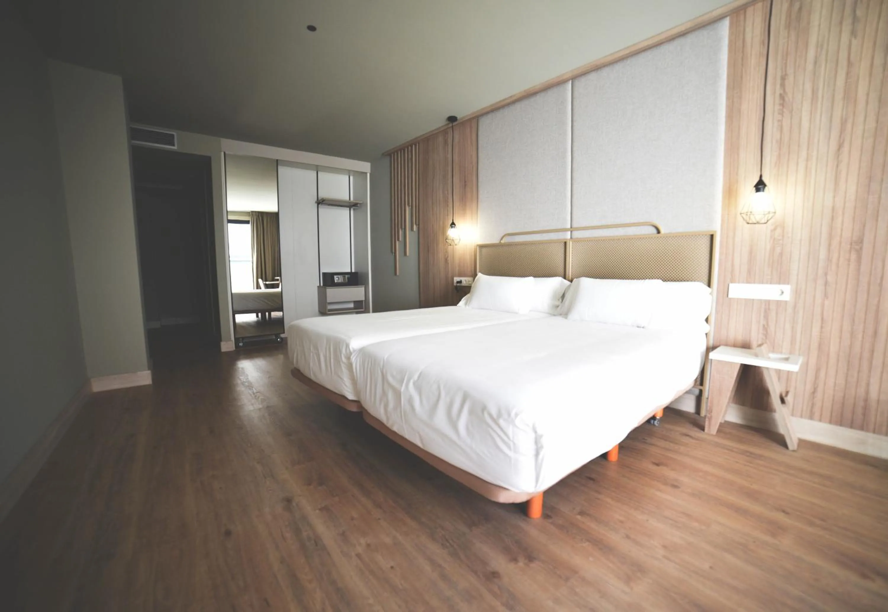 Bed in IMI Hotel & Spa