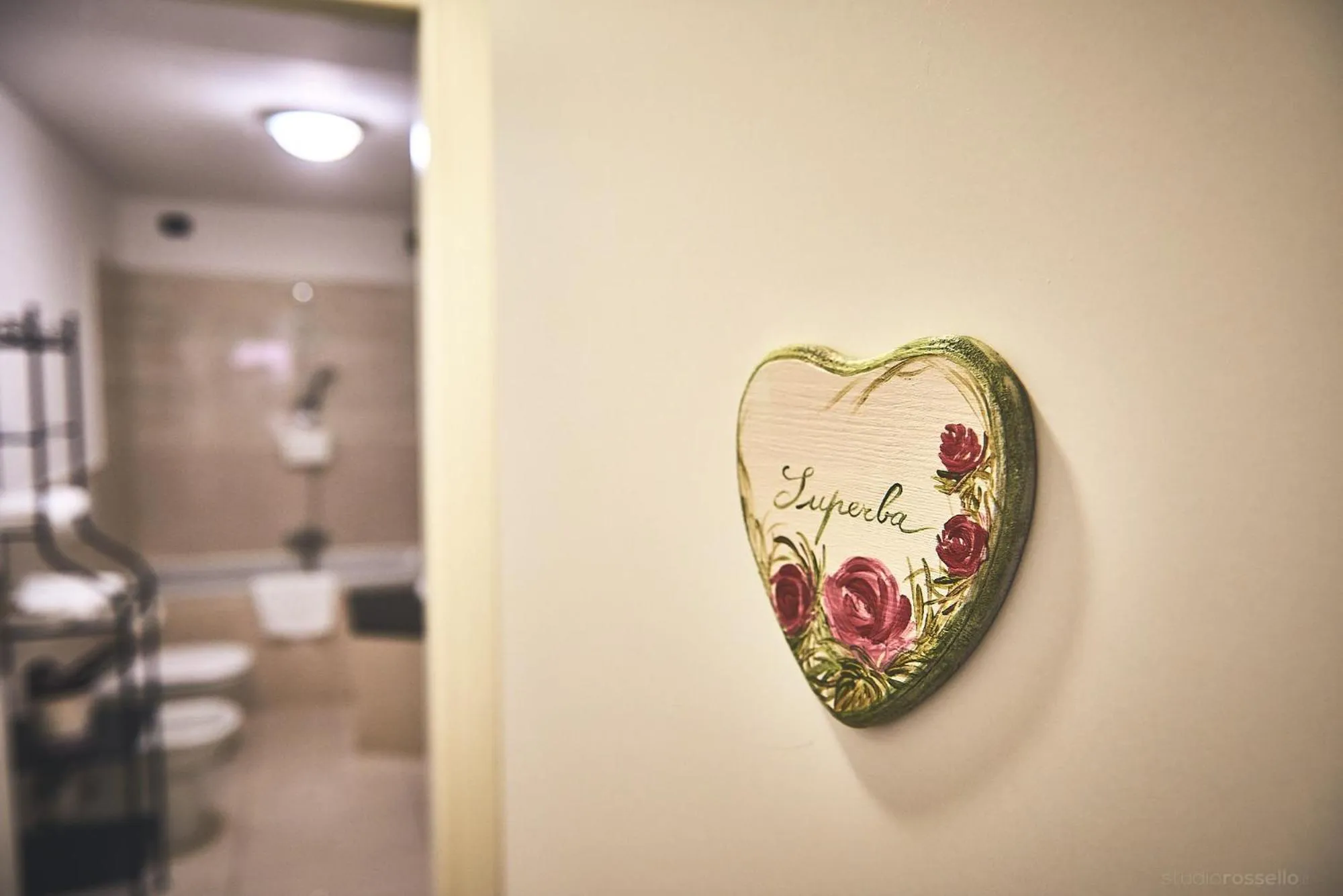 Decorative detail in Affittacamere San Teodoro