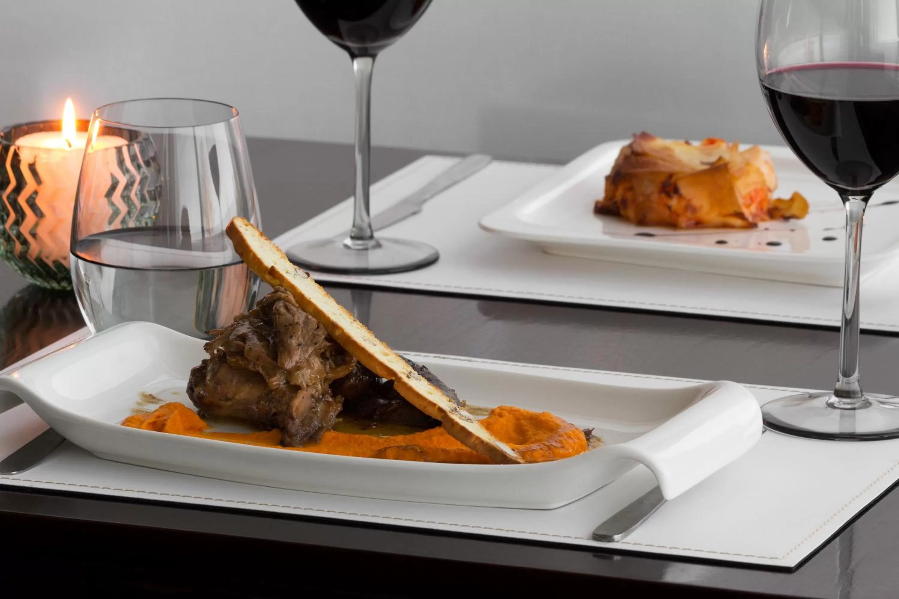 Food and drinks in Dazzler by Wyndham Puerto Madryn