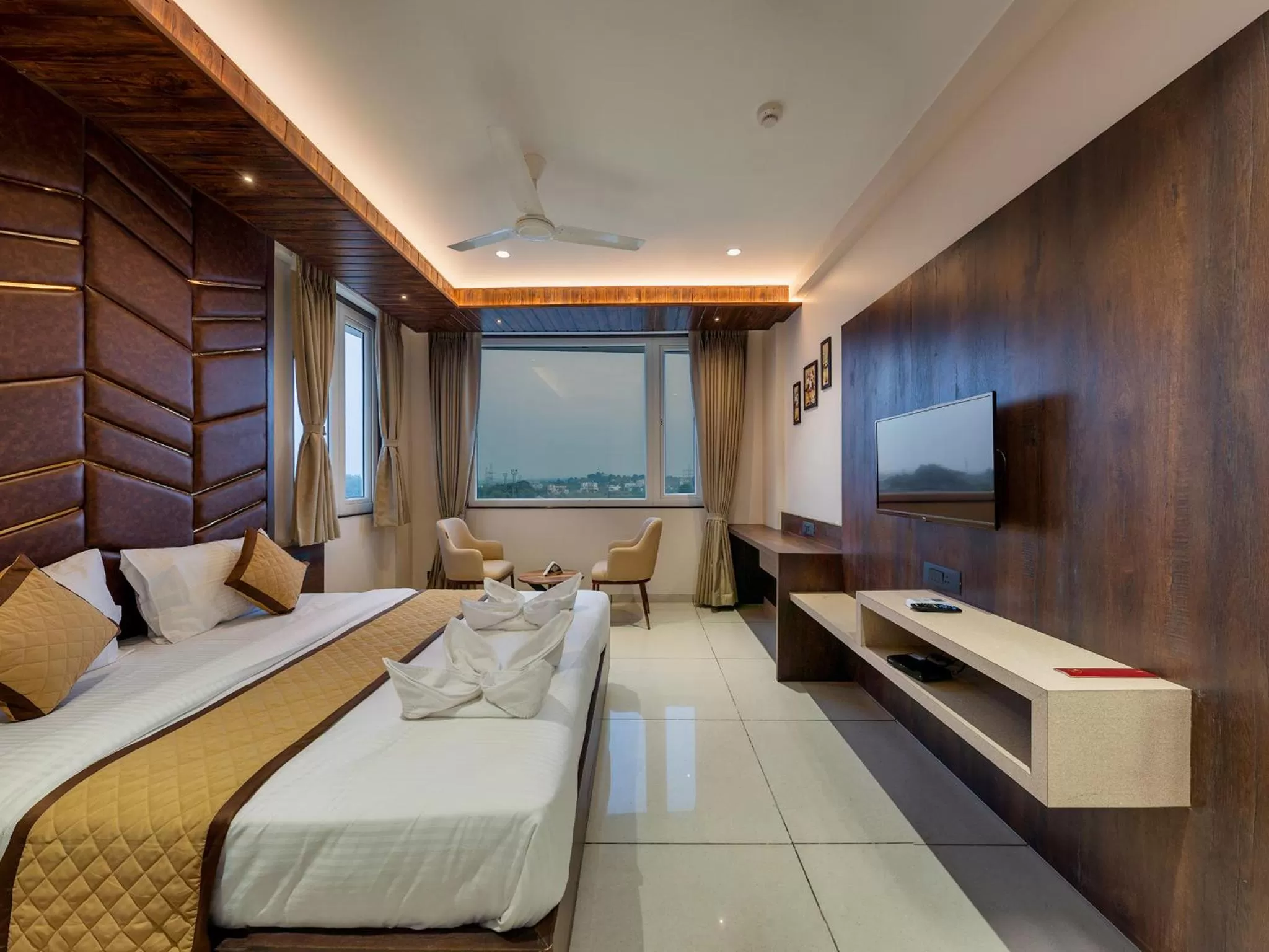 Bed in Golden Leaf Resort