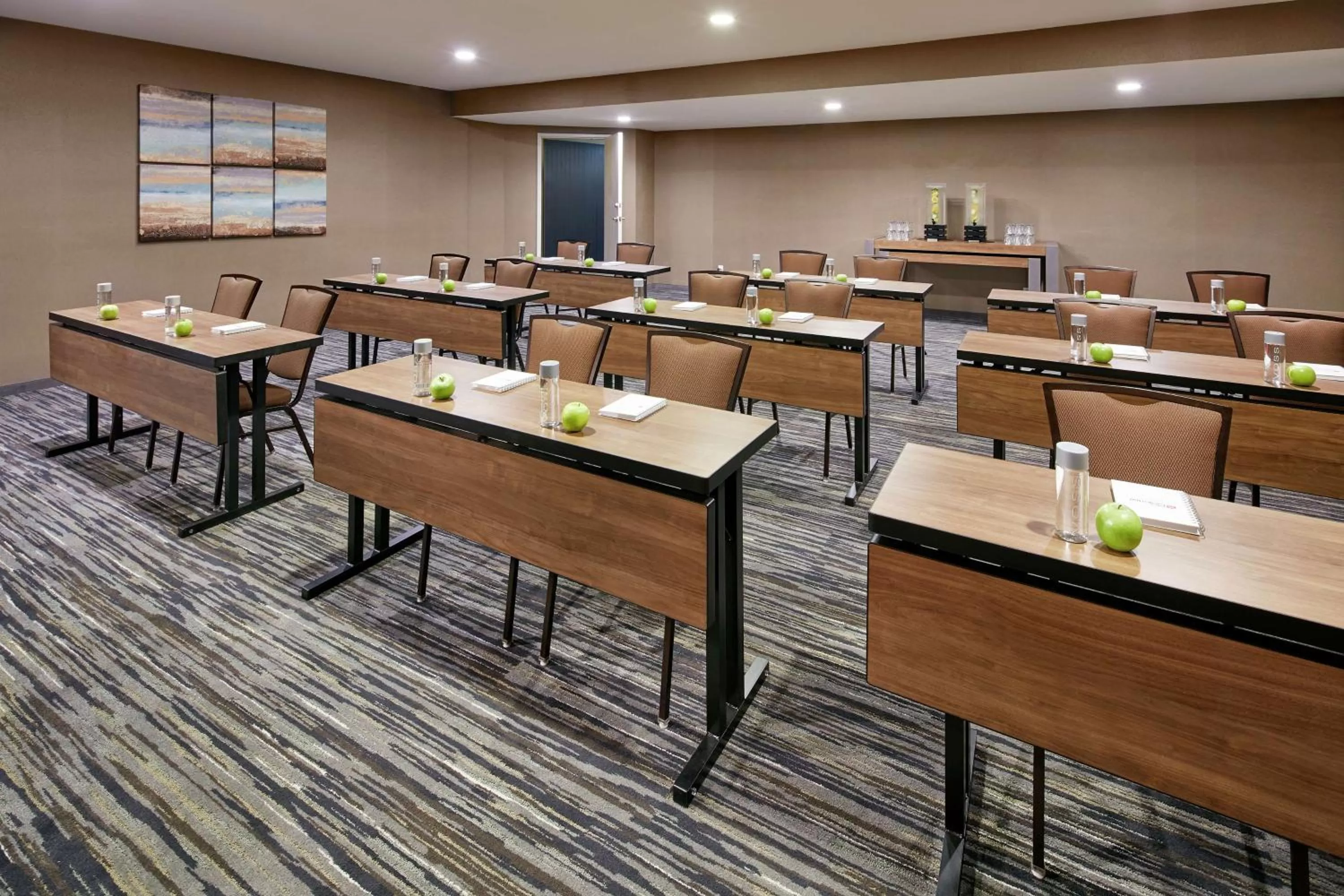 Meeting/conference room in Hilton Garden Inn San Diego Mission Valley/Stadium