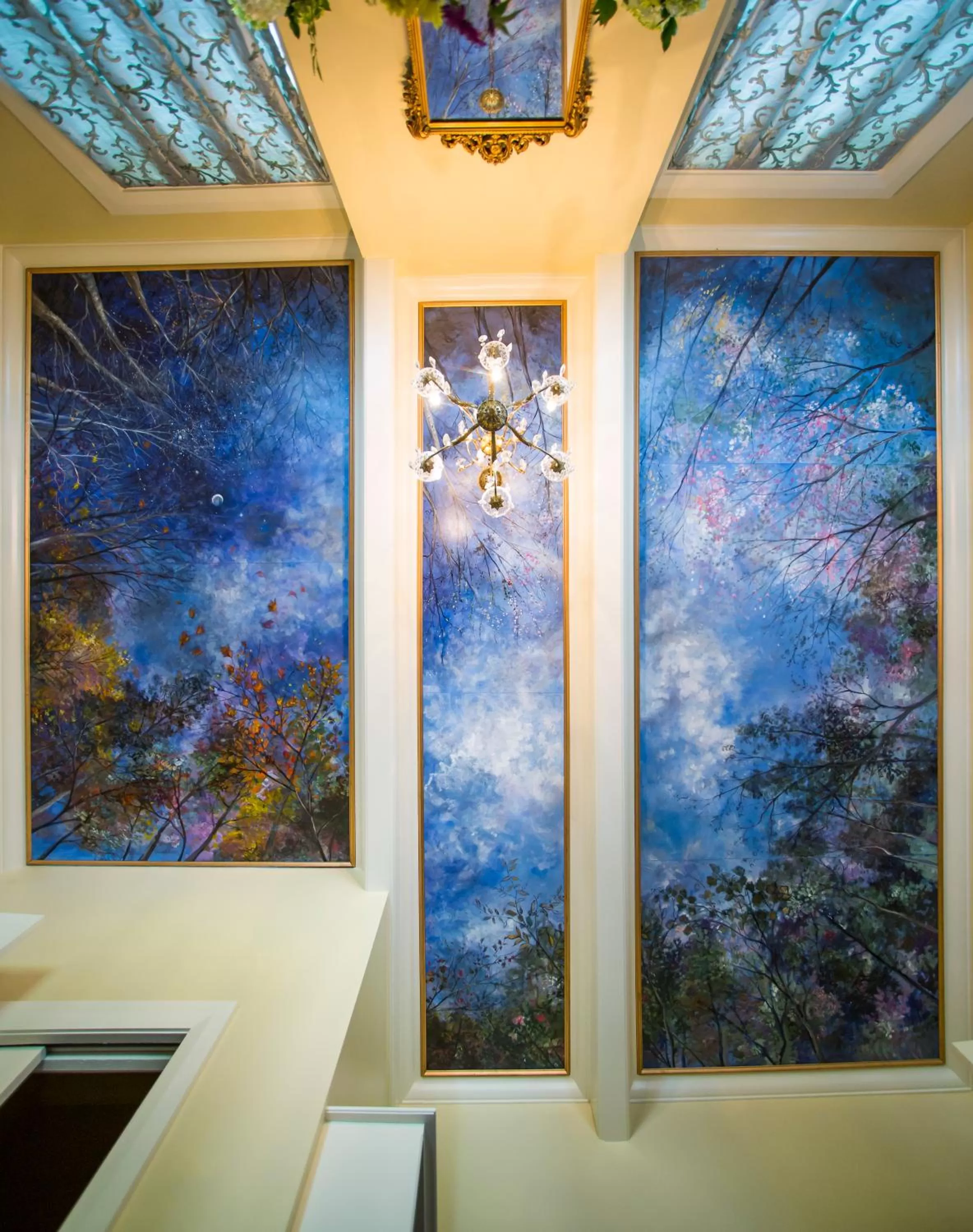 Library in The Hollinger House