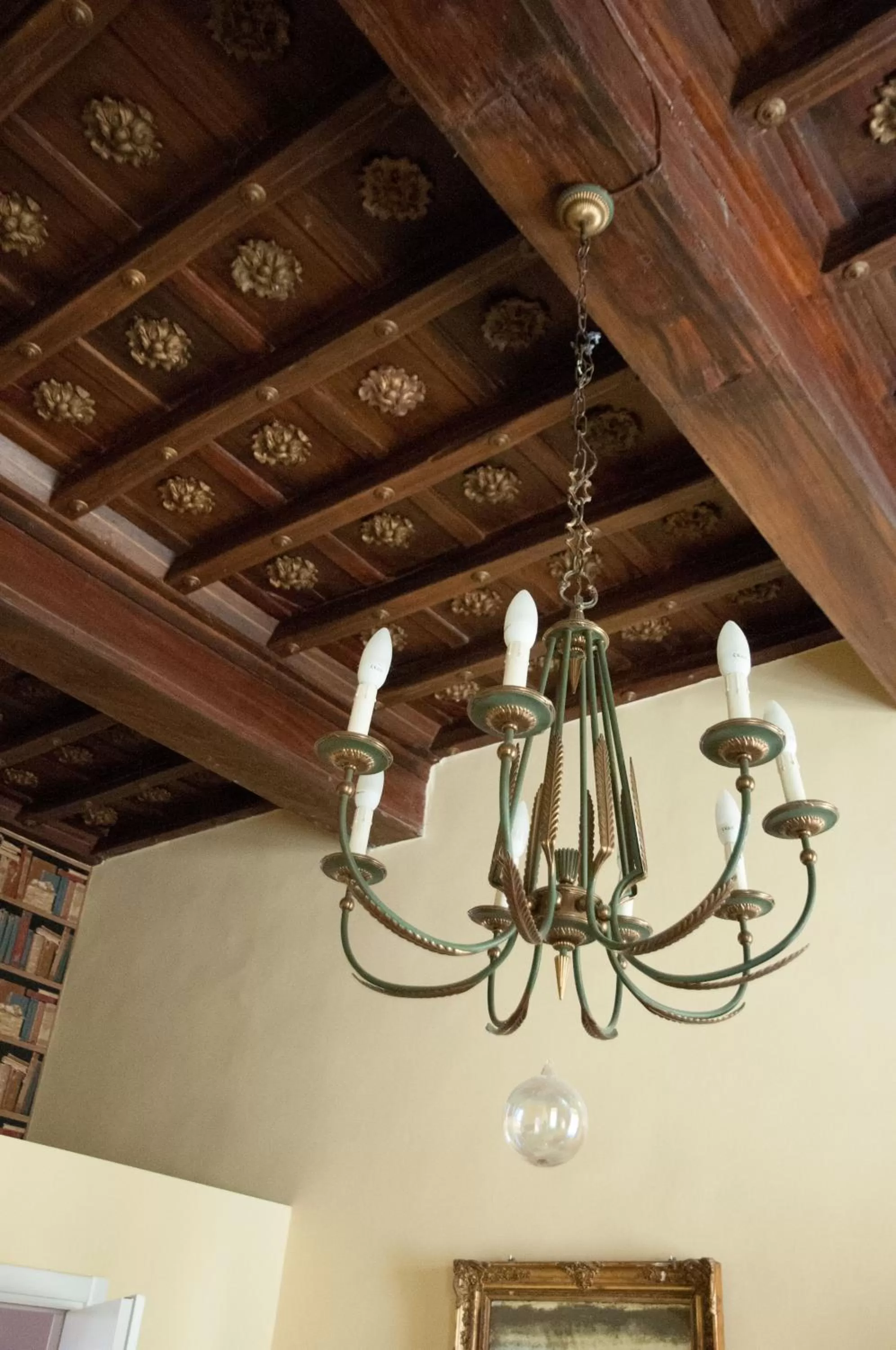 Decorative detail in Relais Teatro Argentina