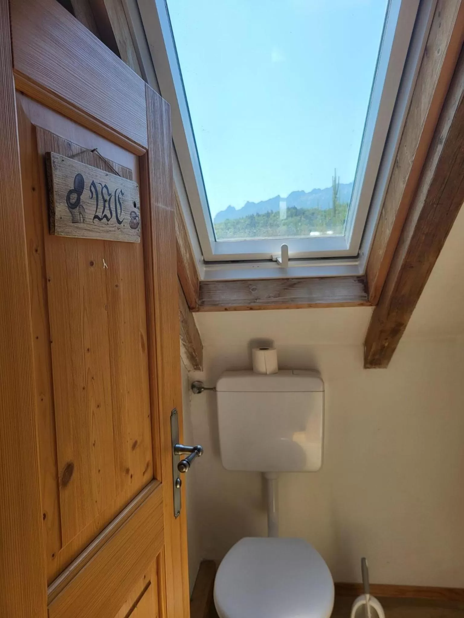 Bathroom in Gasthaus Staufenbrücke