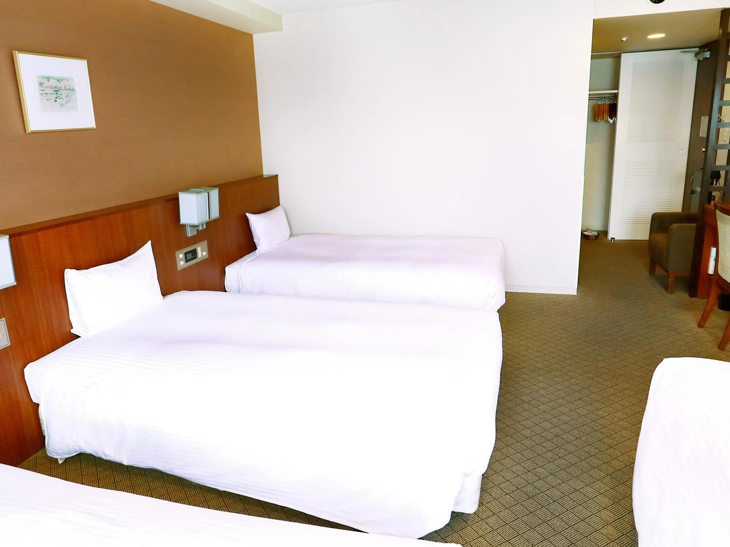 Bed in Hotel Abest Sapporo