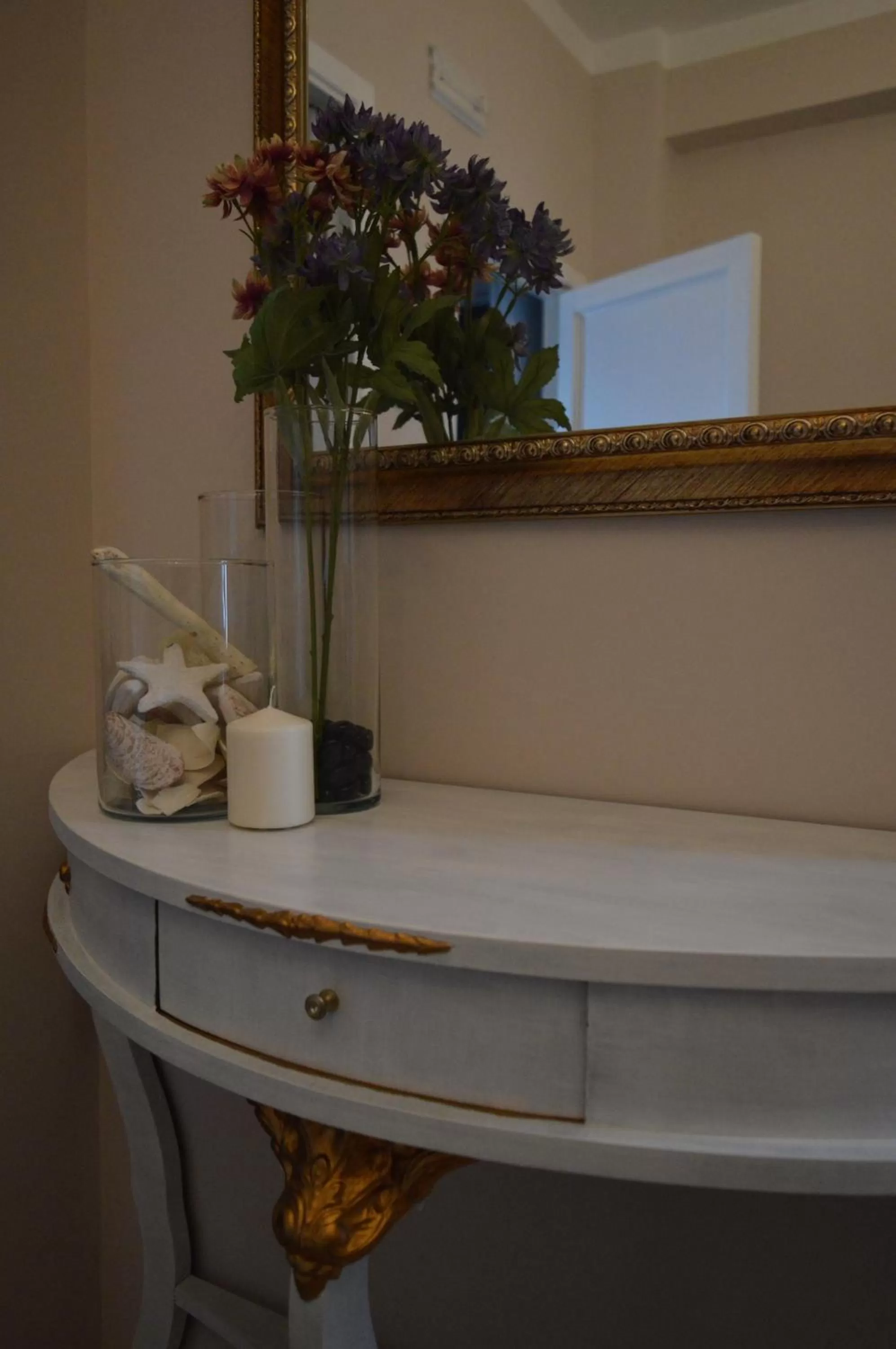 Decorative detail in B&B Al Golfo