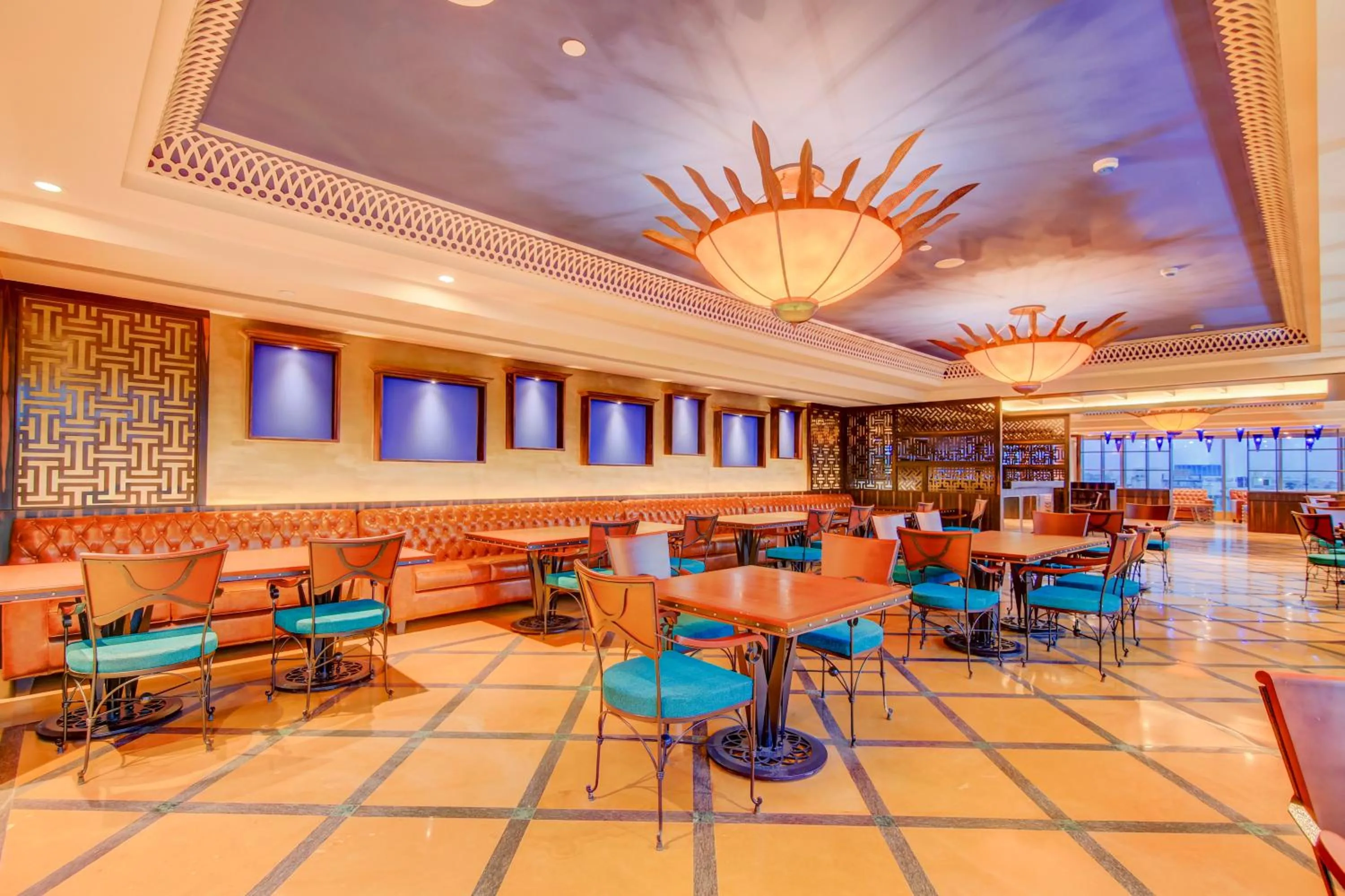 Restaurant/places to eat in Radisson Blu Gorakhpur