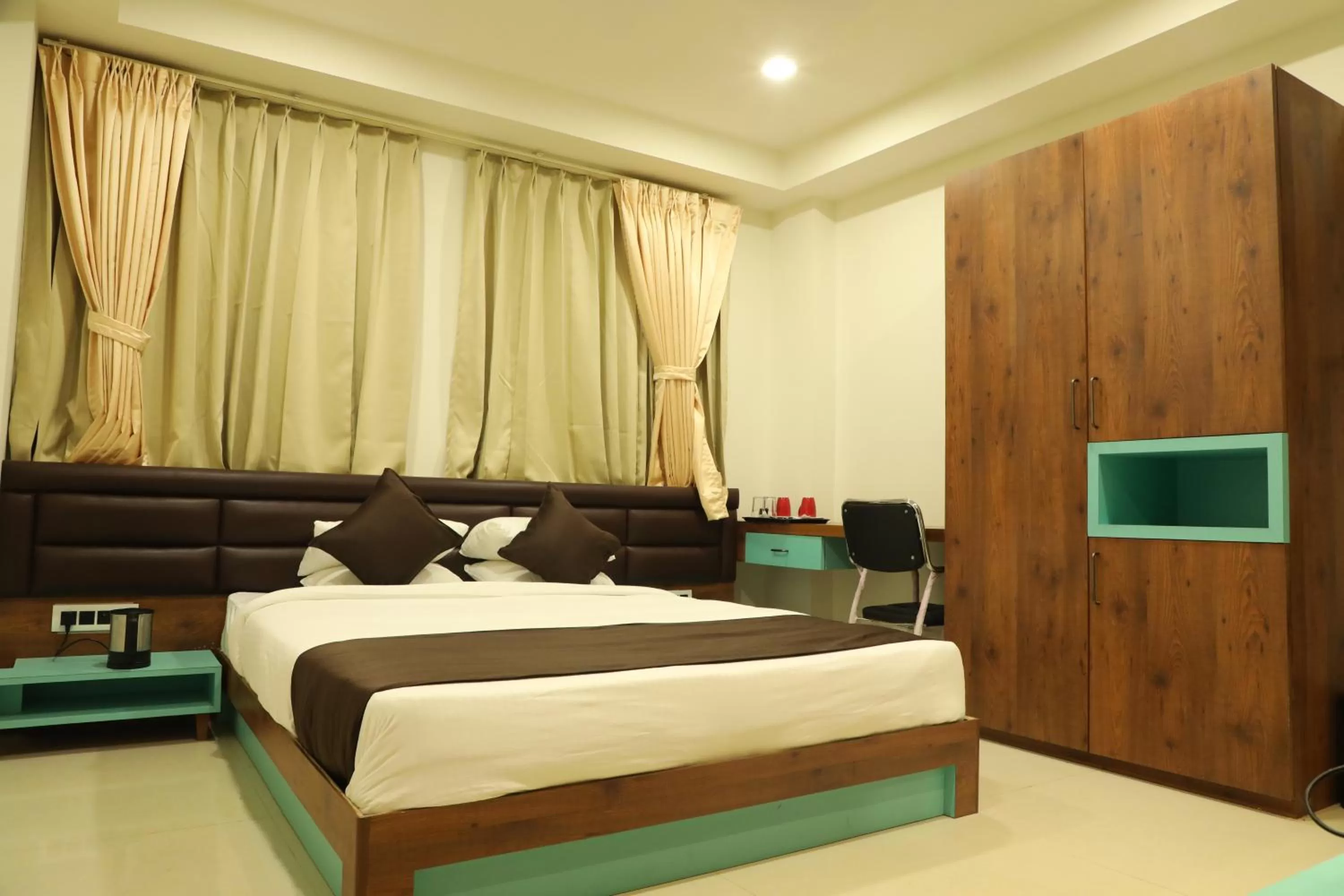 Bed in The Grand Shaurya