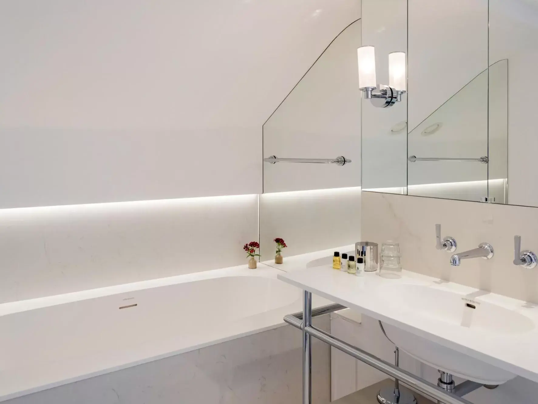 Junior Suite in Old Bank Hotel Junior Suite in Old Bank Hotel