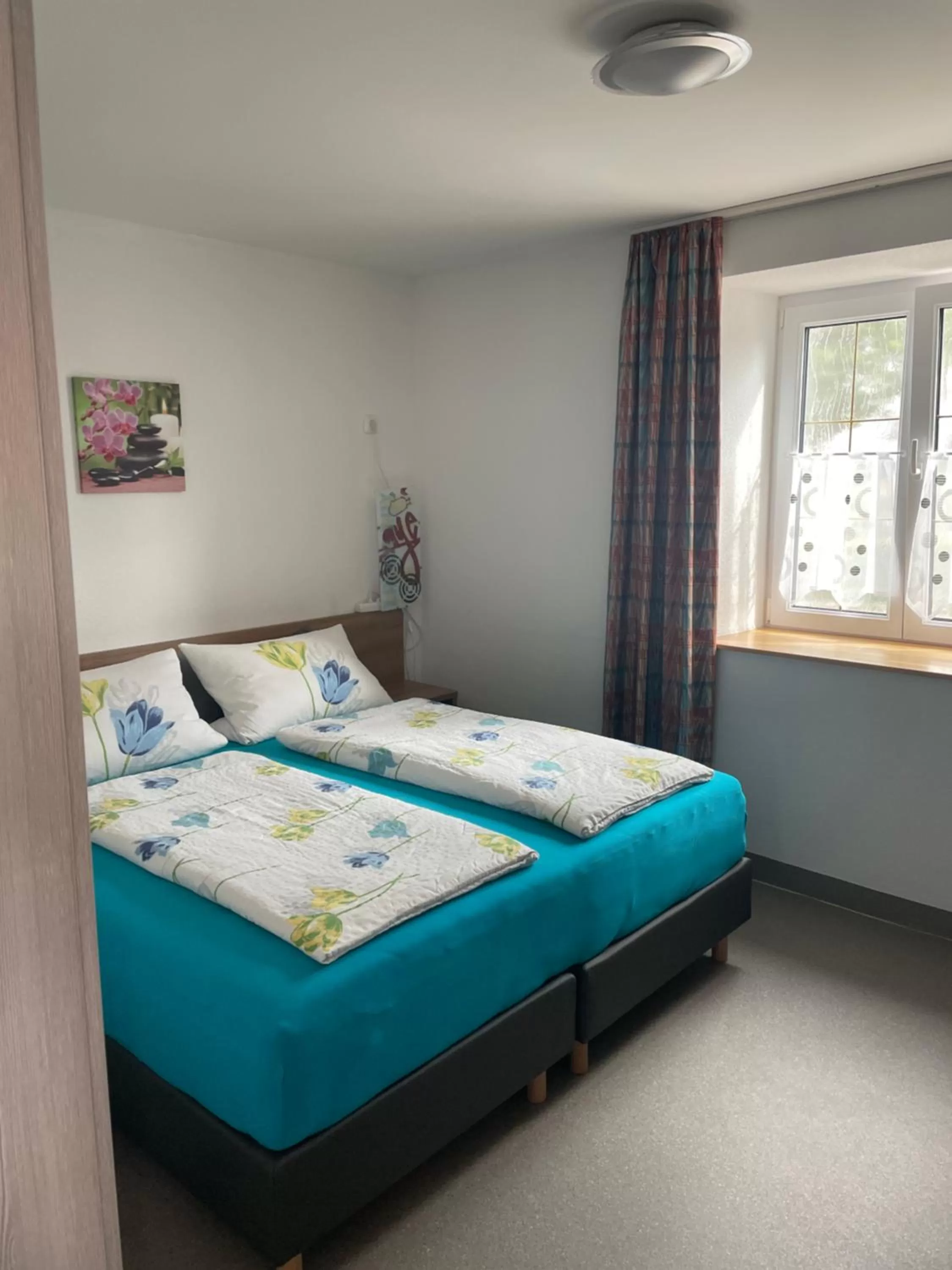 Photo of the whole room, Bed in Landhotel Müller im Donautal