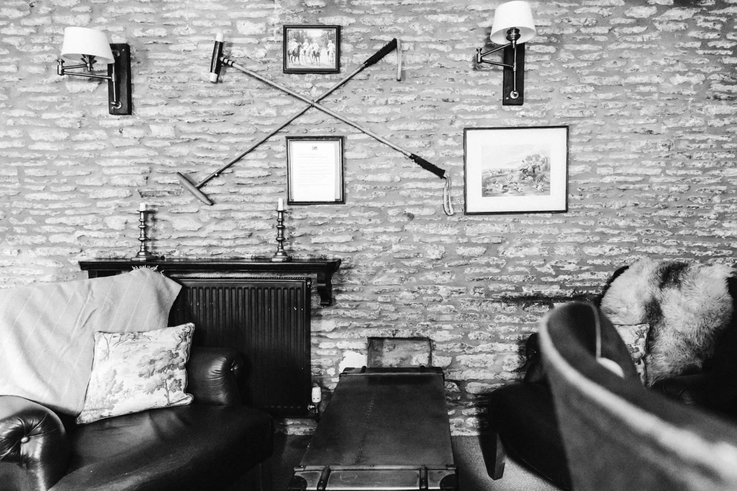 Property building in Cat and Custard Pot Inn