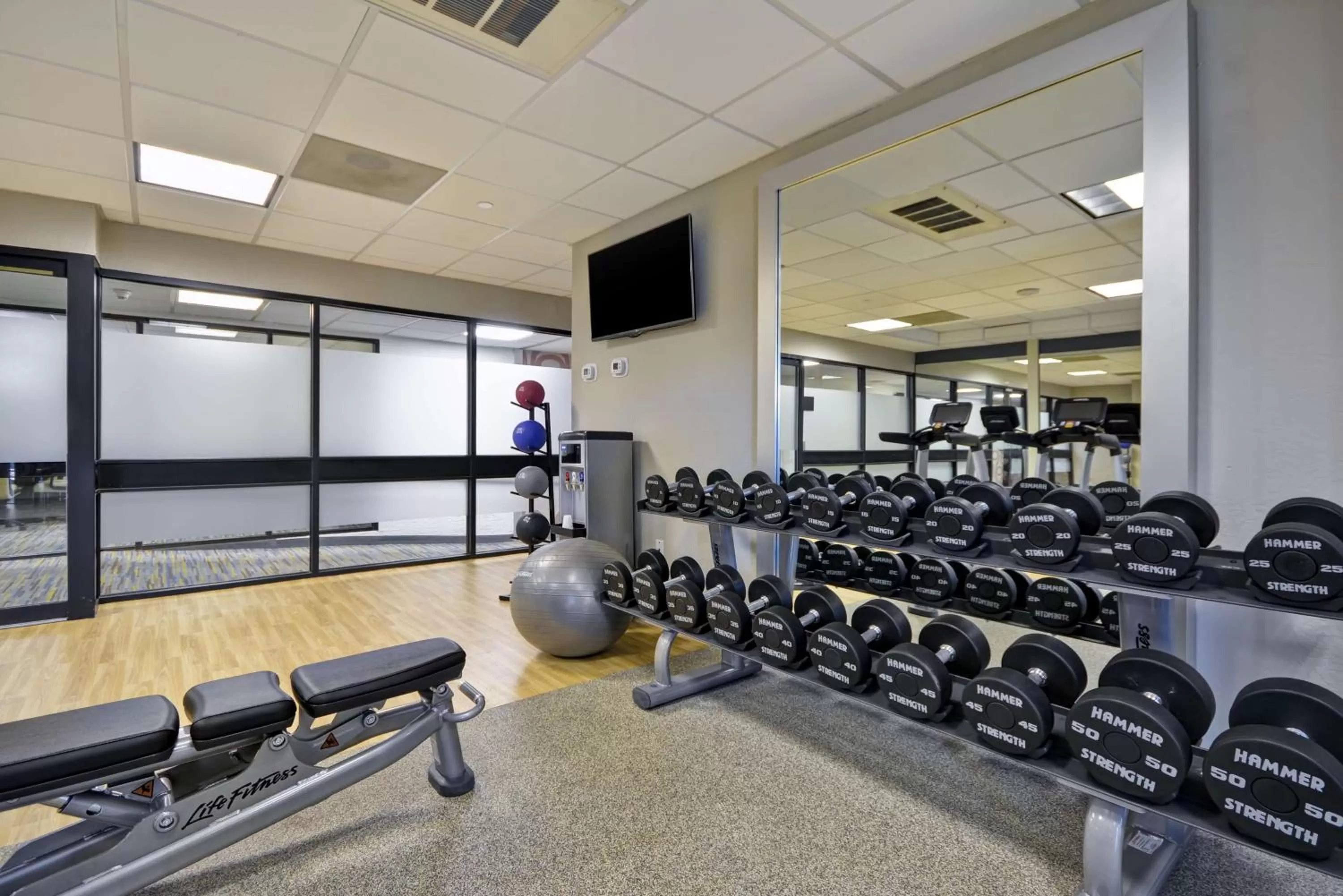 Fitness centre/facilities in DoubleTree by Hilton Phoenix North