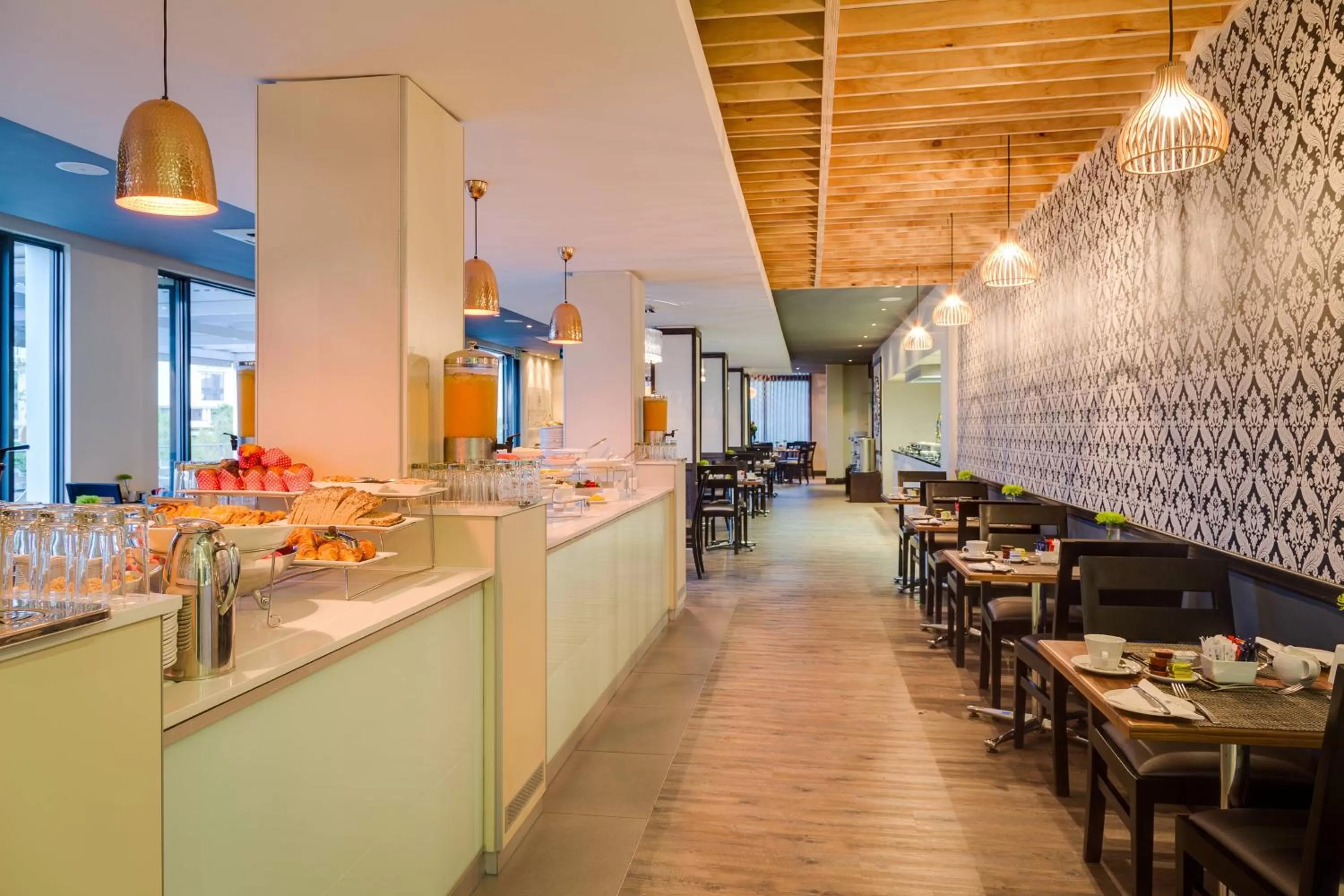 Breakfast in Protea Hotel by Marriott Cape Town Waterfront Breakwater Lodge