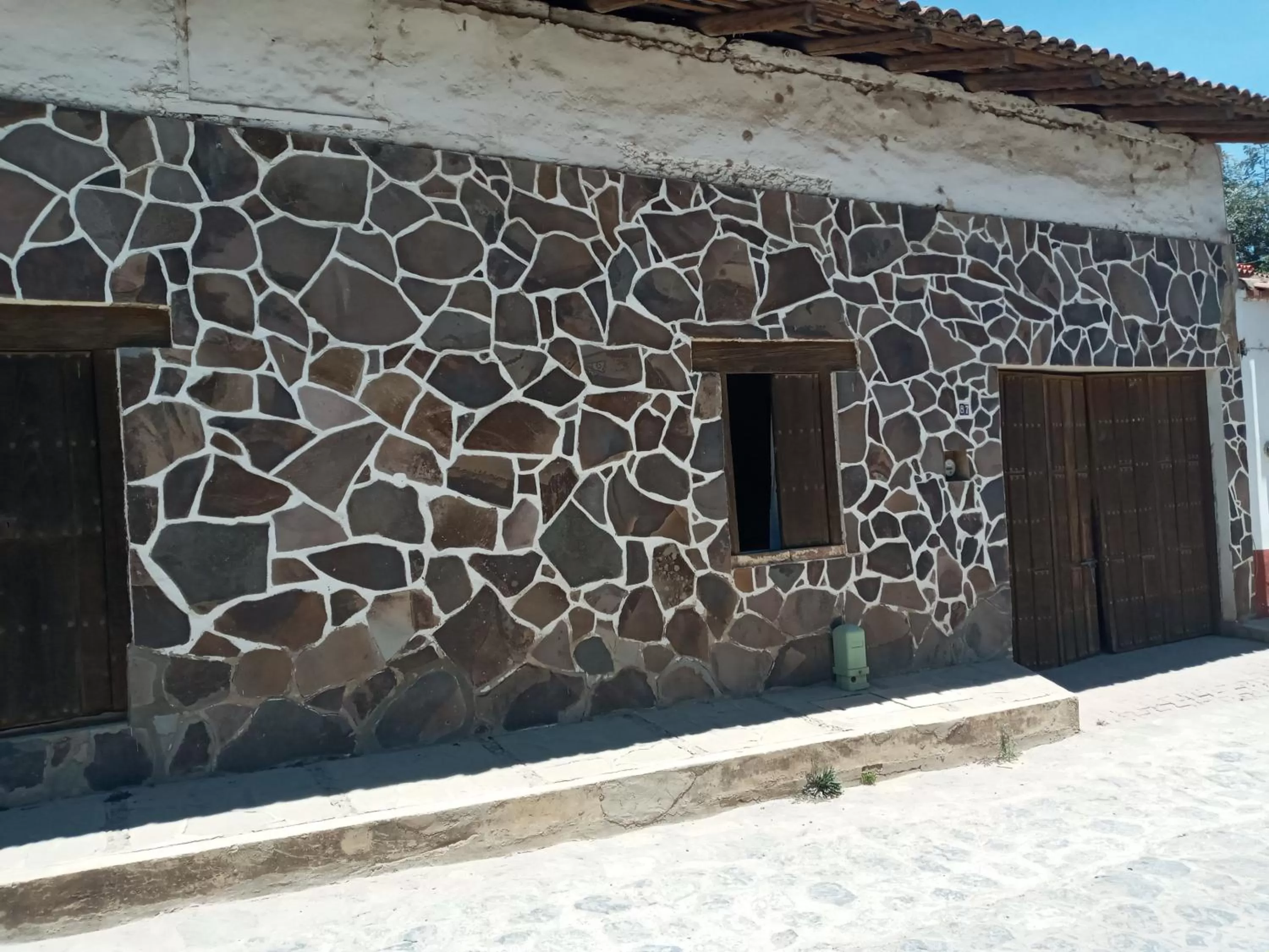 Facade/entrance in Las Margaritas Hotel Posada