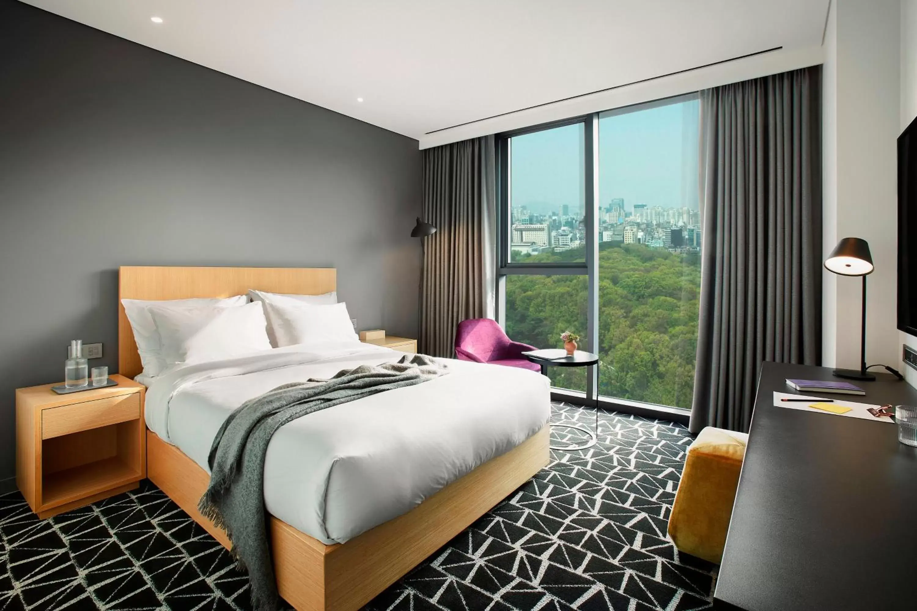 Standard Double Room with Garden View in L7 GANGNAM by LOTTE HOTELS Standard Double Room with Garden View in L7 GANGNAM by LOTTE HOTELS