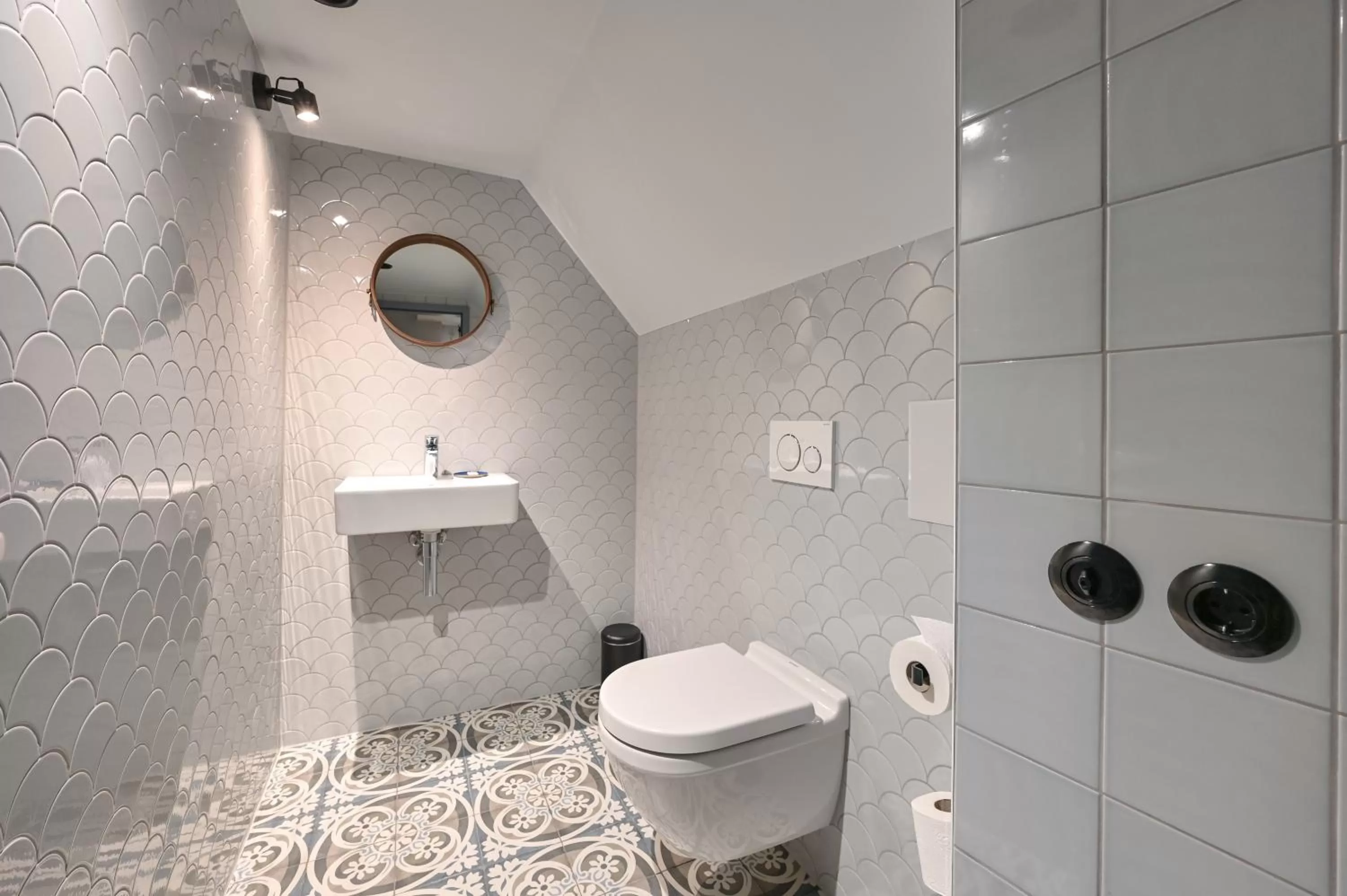 Toilet in Hotel Sonne