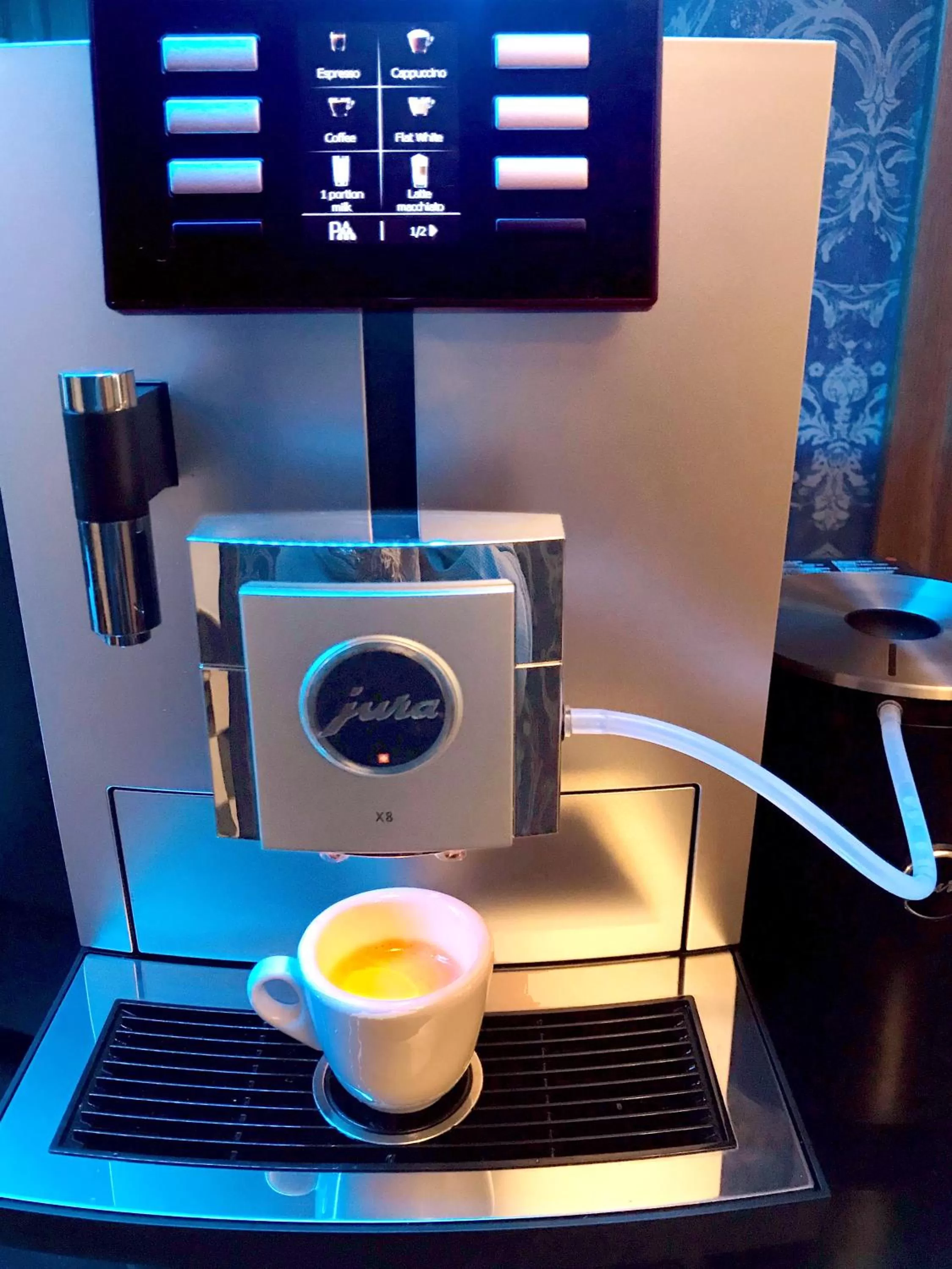 Coffee/tea facilities in SleepWalker Boutique Suites