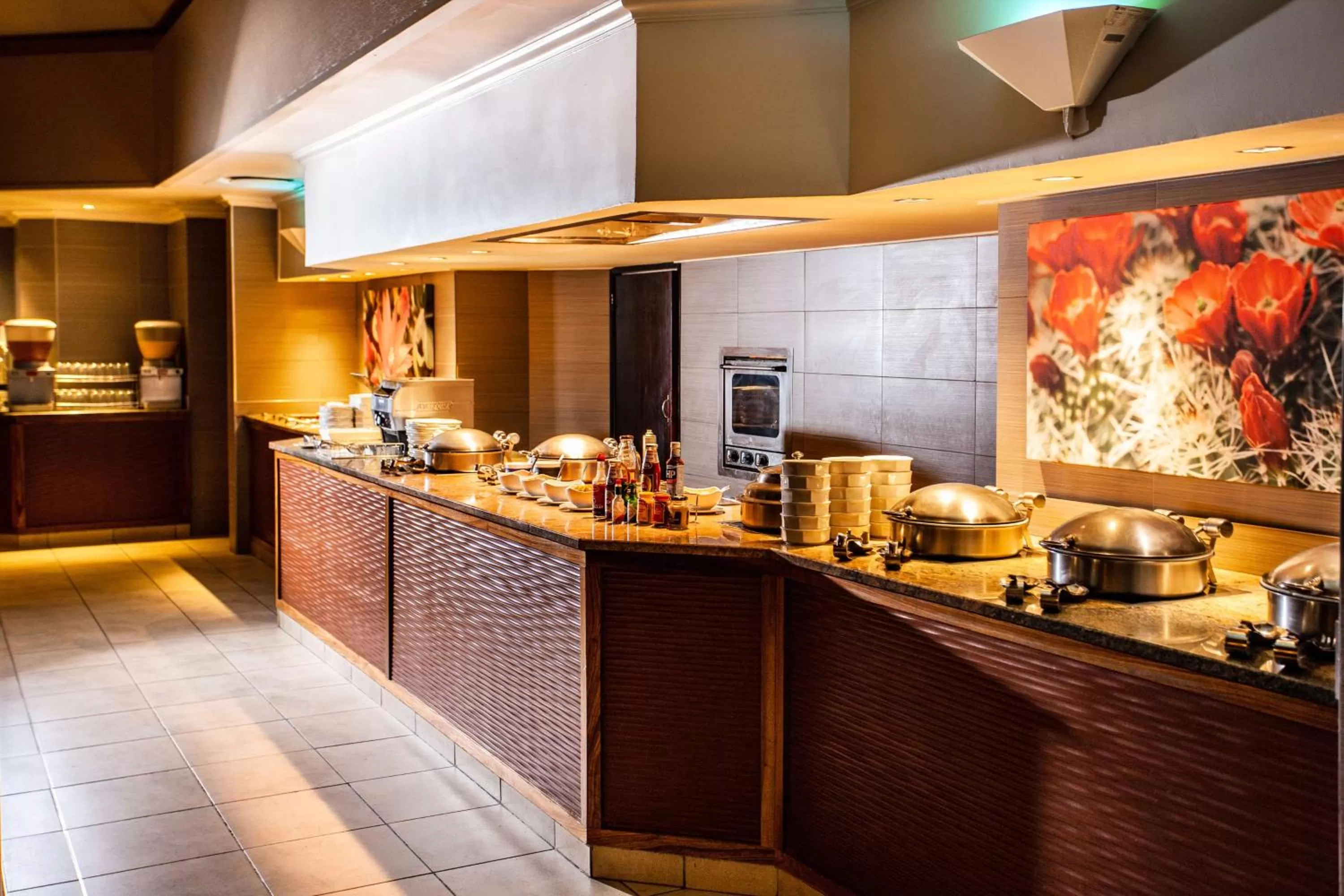 Restaurant/places to eat in Garden Court Kimberley